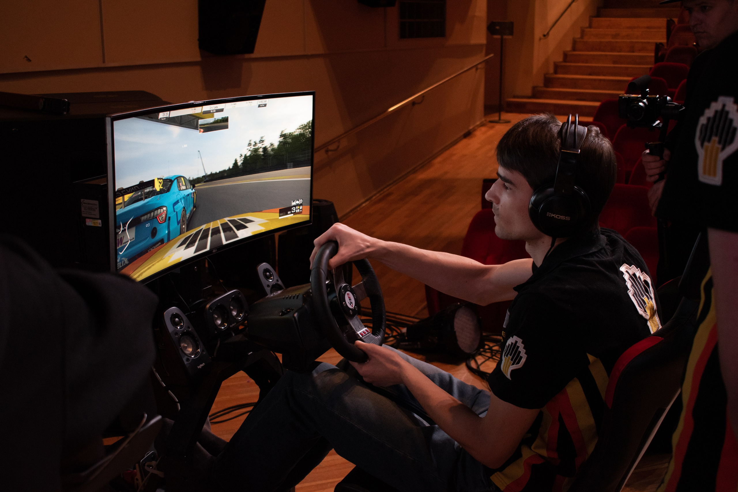 RaceRoom — Командный турнир среди ВУЗов города Москвы | 22.02.20. Репортажный фотограф Сыбер Мартти