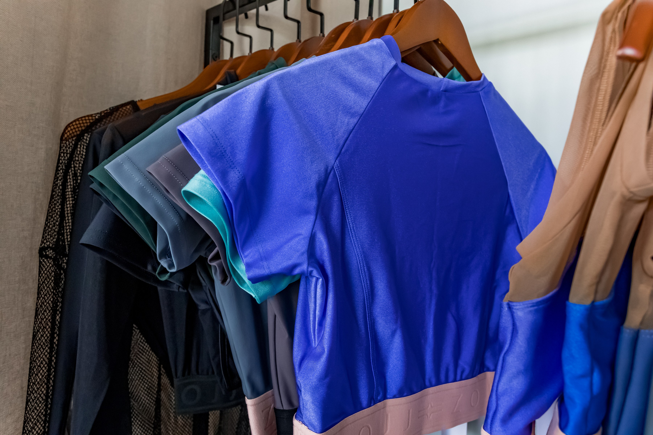 Интернет-магазин женской спортивной одежды Zojj. Интерьеры, Контент, Портреты | Фотограф в Москве Дани Терно