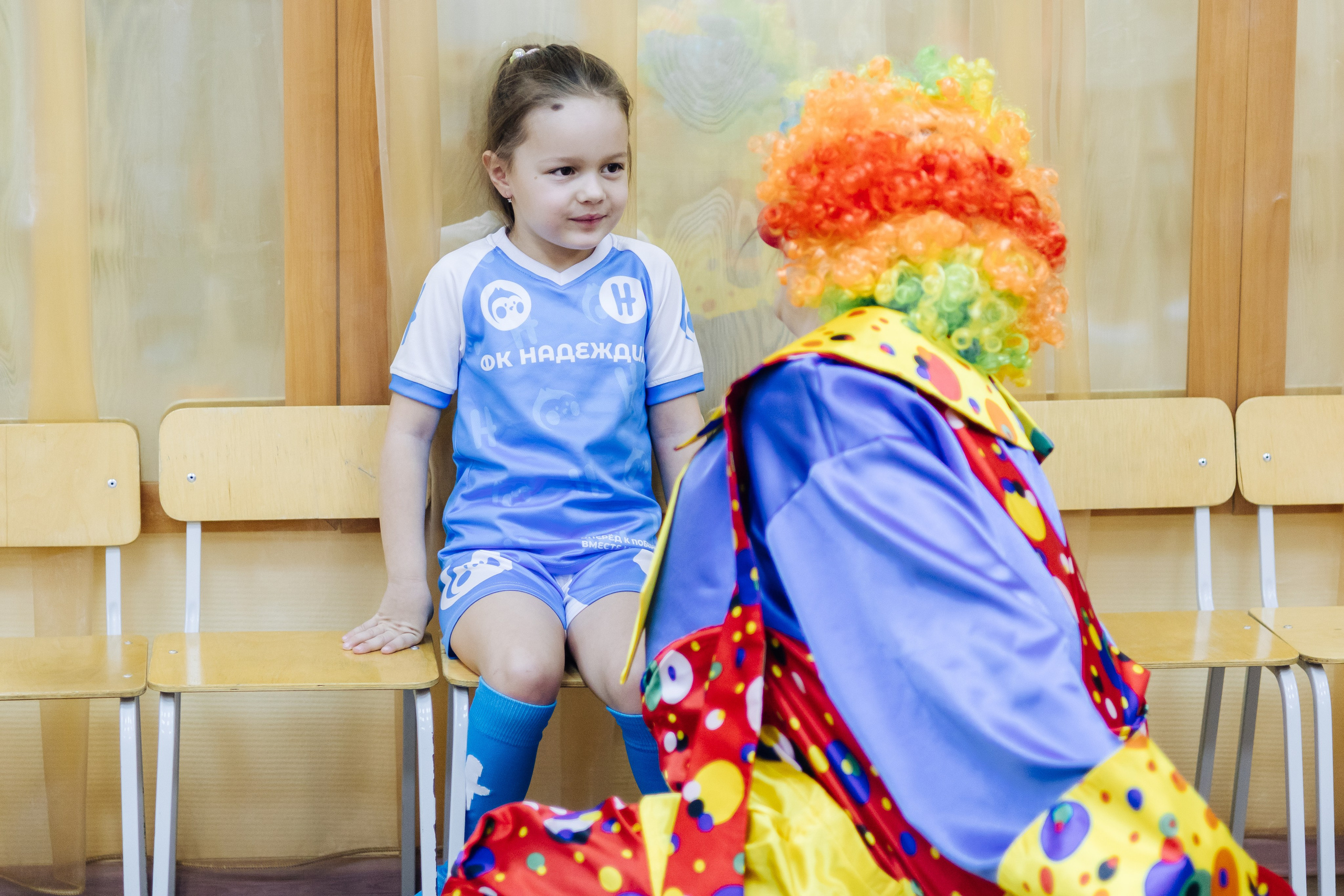 Фотосессия с кубком в детских садах г. Магнитогорска. Денис Прохоров Фотограф в г. Магнитогорск