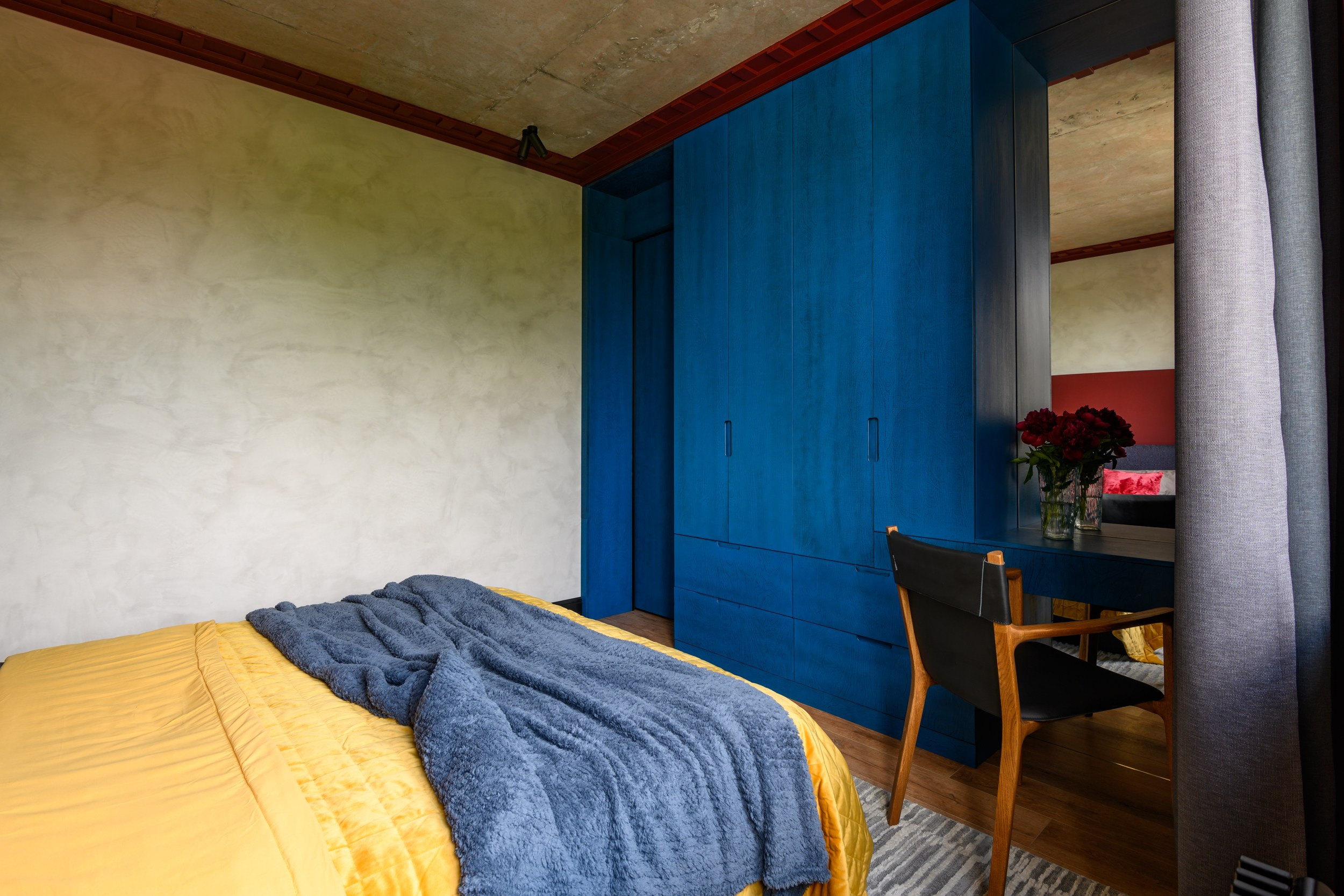 Шкаф для НТВ телепрограмма «Квартирный вопрос». Пространство