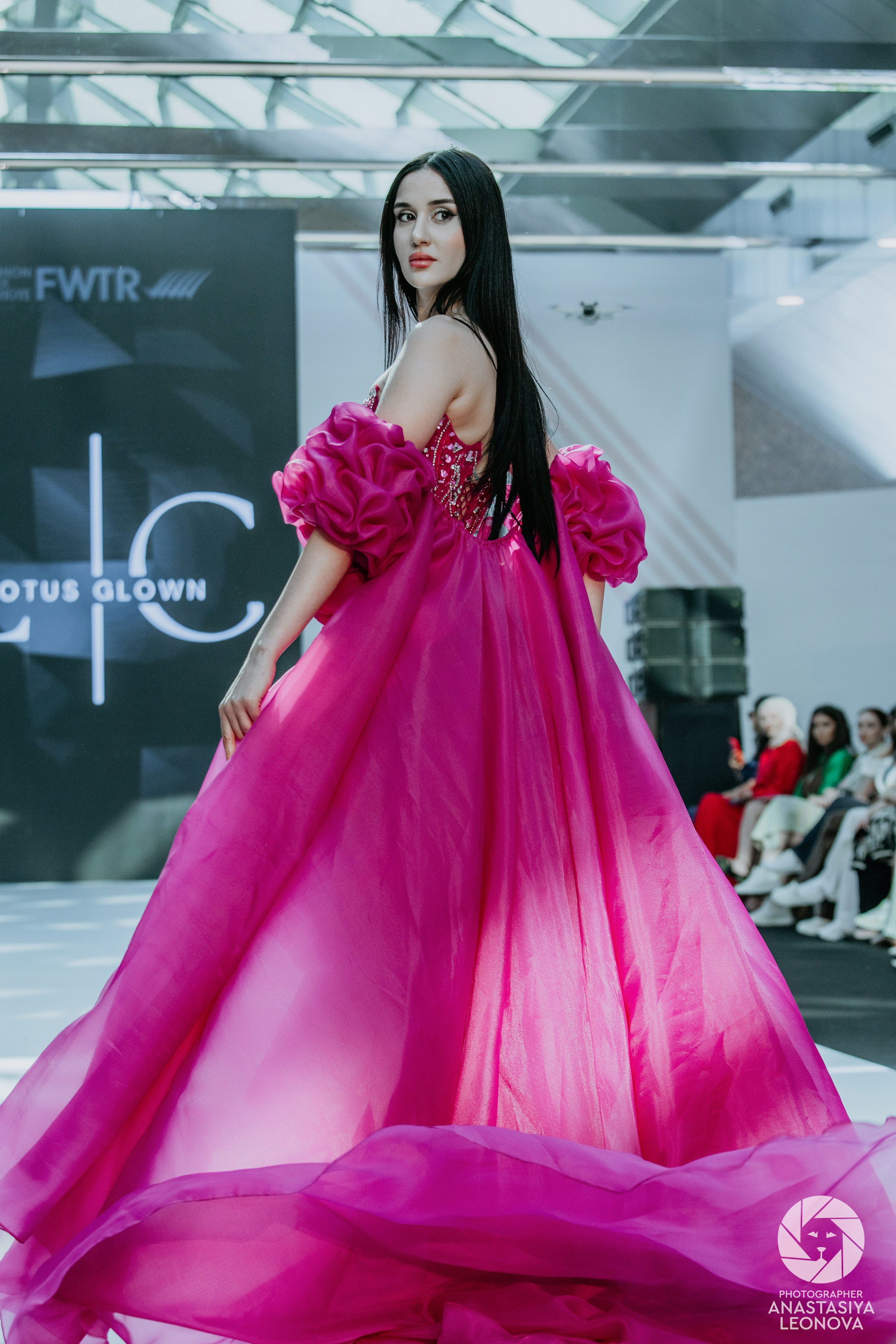 Fashion Week Türkiye [spring, 2025]. Anastasia Leonowa