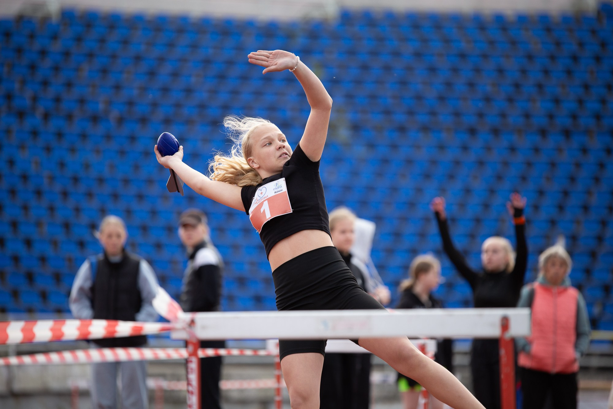 Шиповка юных 2025. Lora8299.wfolio.pro