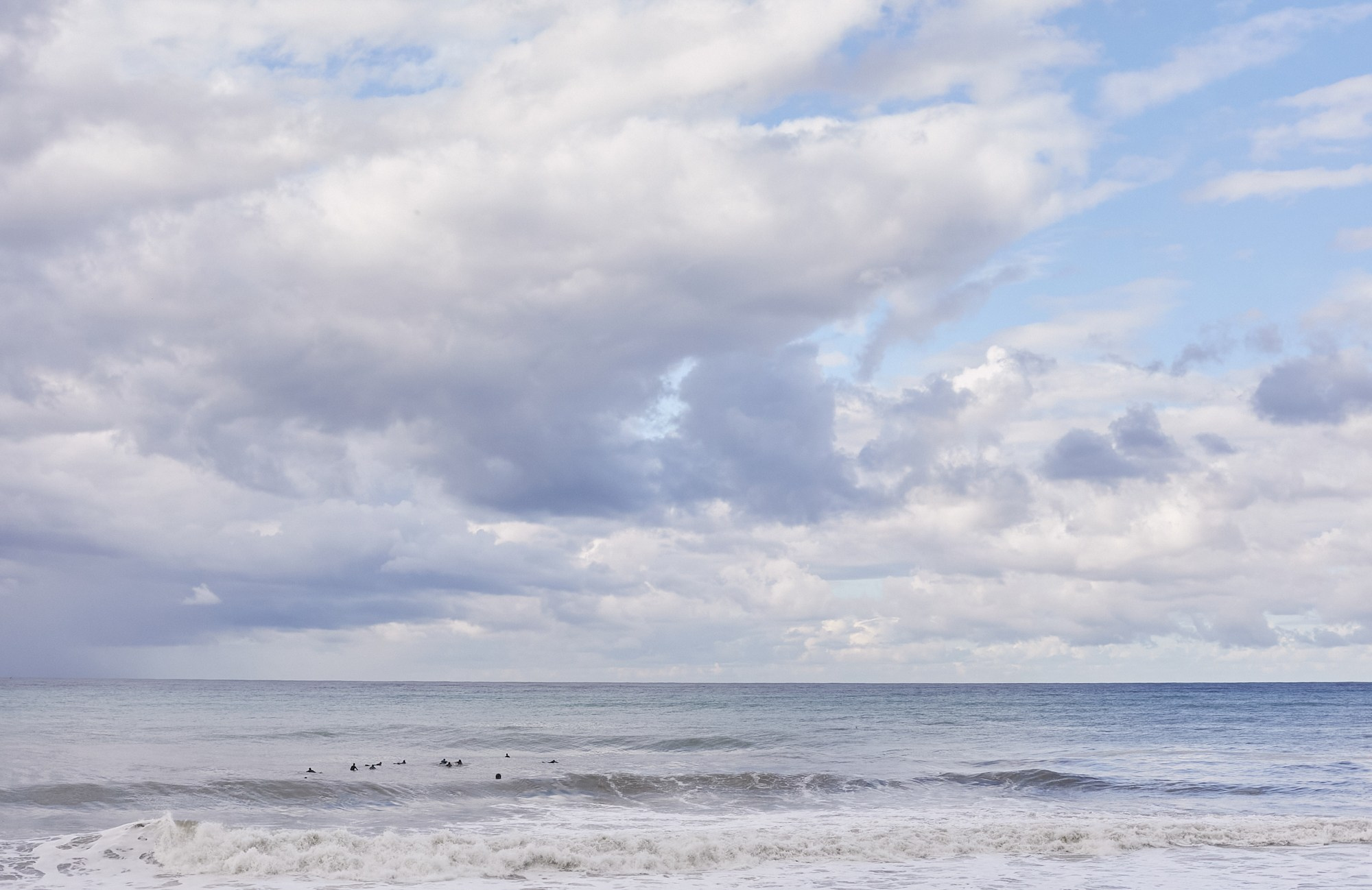 Море и серферы. Репортажный и постановочный Наталья Санникова