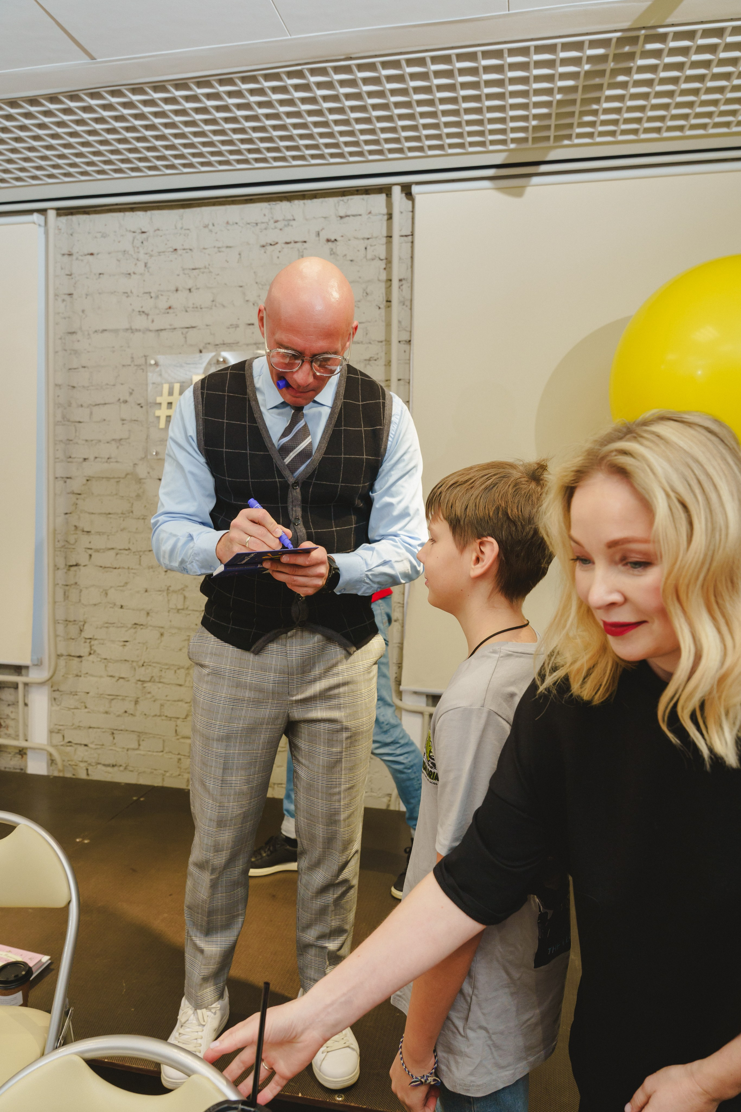 Шоу «Катапульта " в ЦБС г. Березовский «К7». Фотограф в детский сад в Екатеринбурге, выпускные альбомы Юлия Умерова