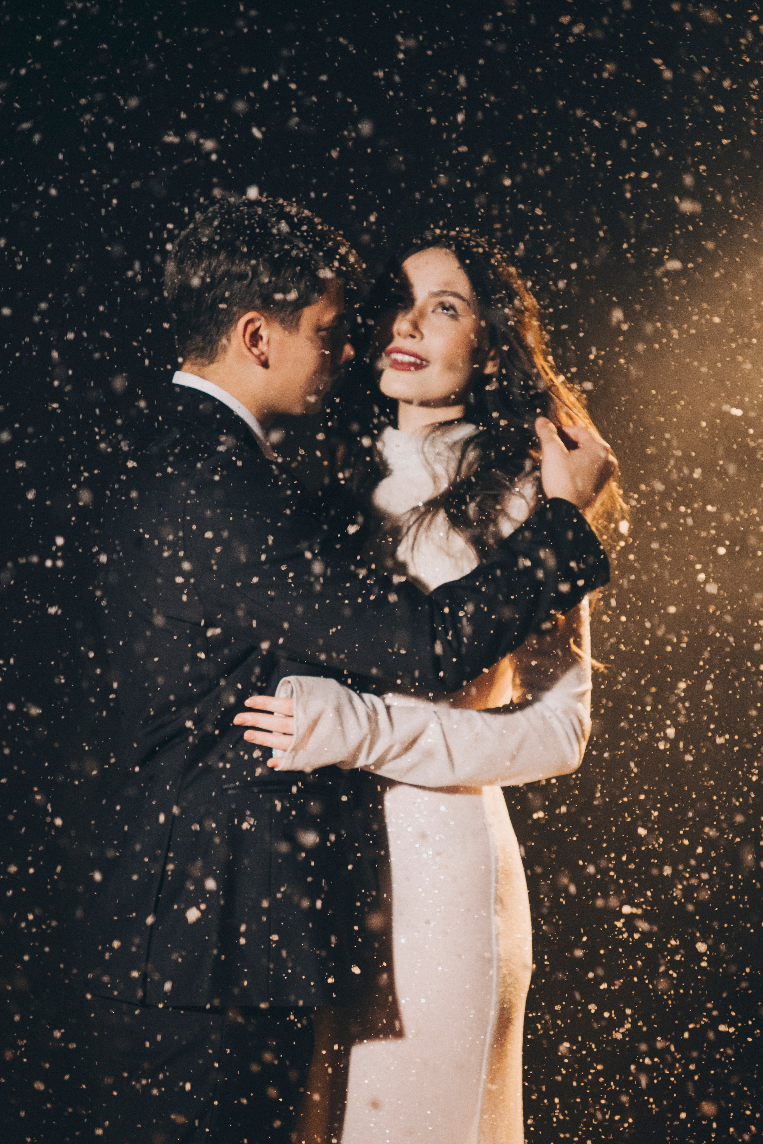 Свадебная лав стори в студии. Фотограф в Иркутске Анна Мирошникова