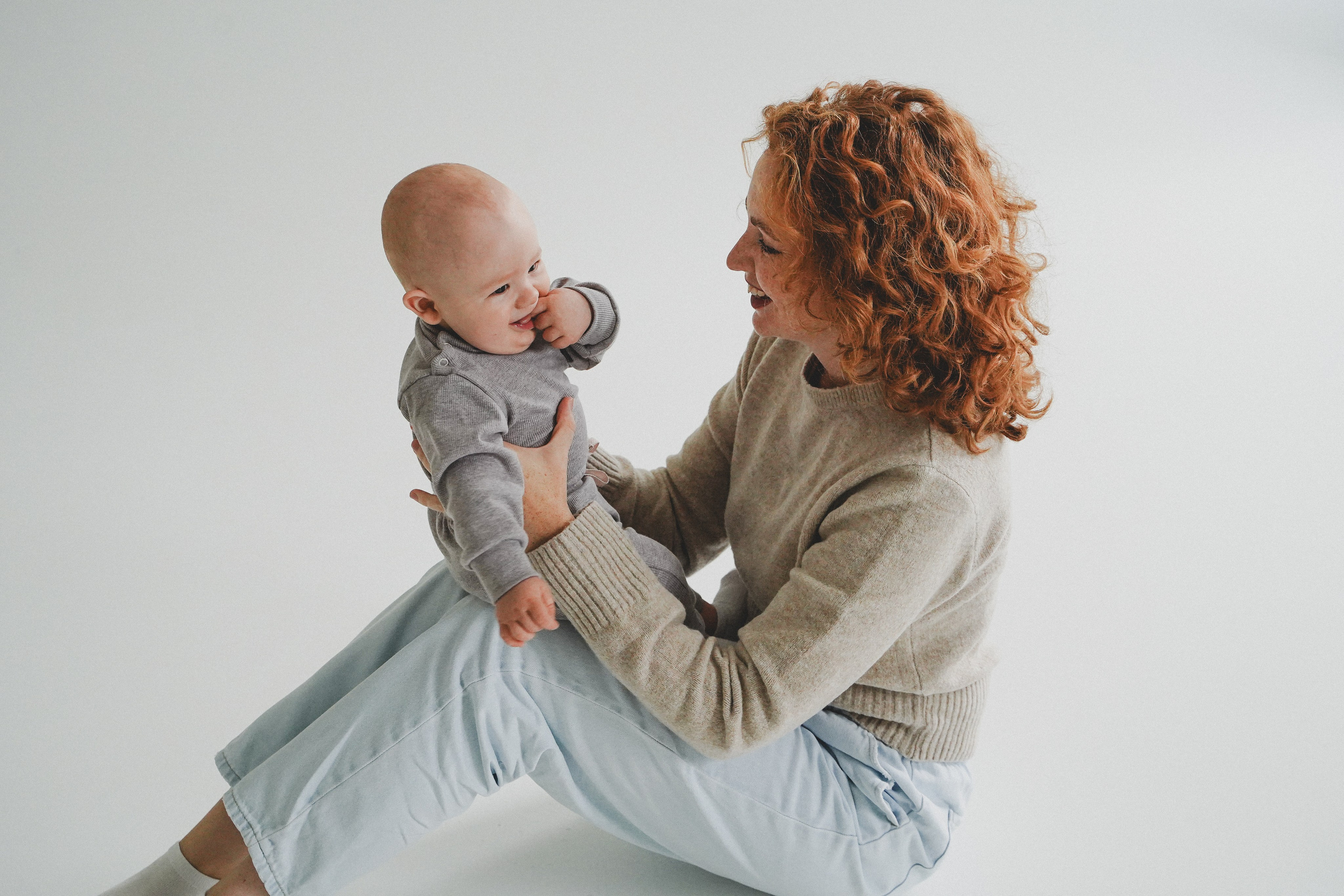 Семейная фотосессия в студии. Семейный и женский фотограф в Краснодаре Анастасия Приймак