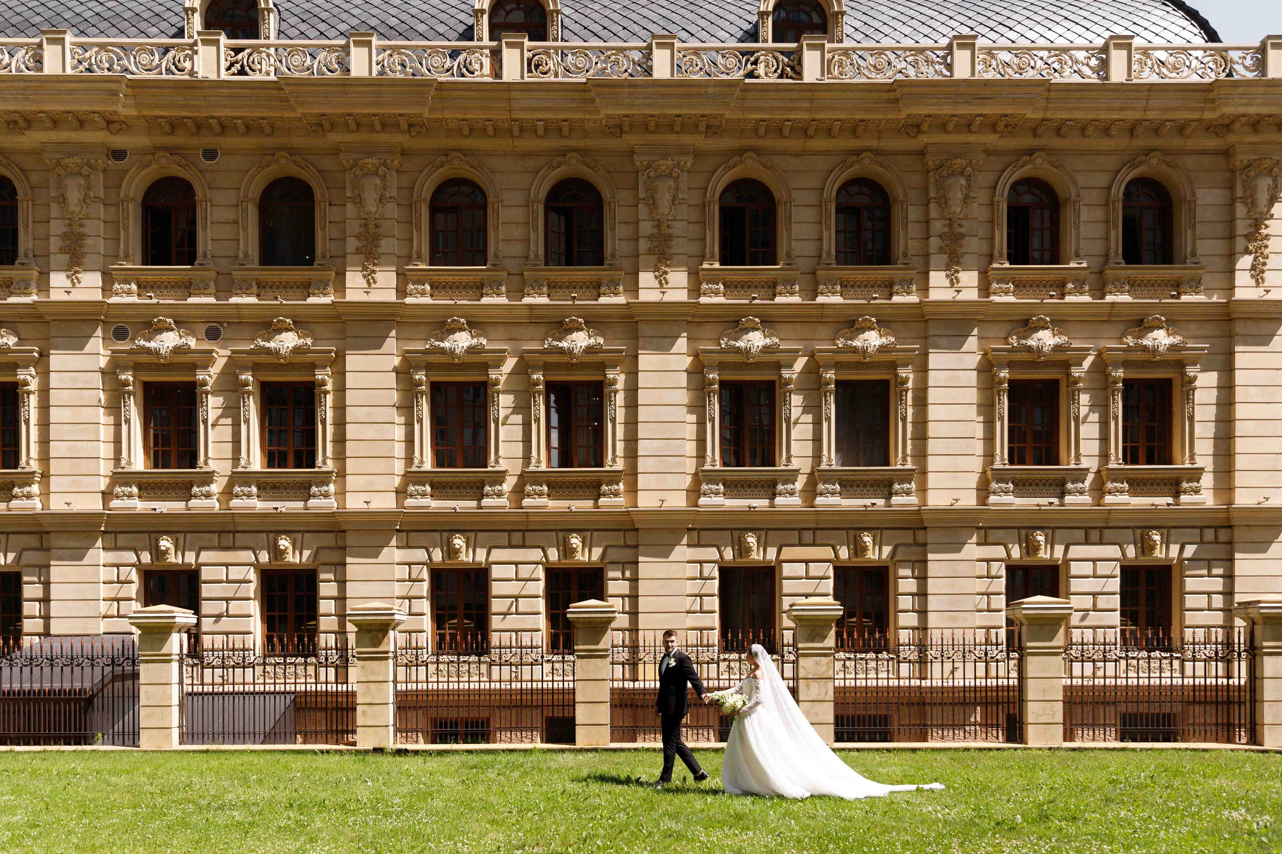 Принц и принцесса. Свадебный фотограф Марьям Сайфулина г. Красноярск