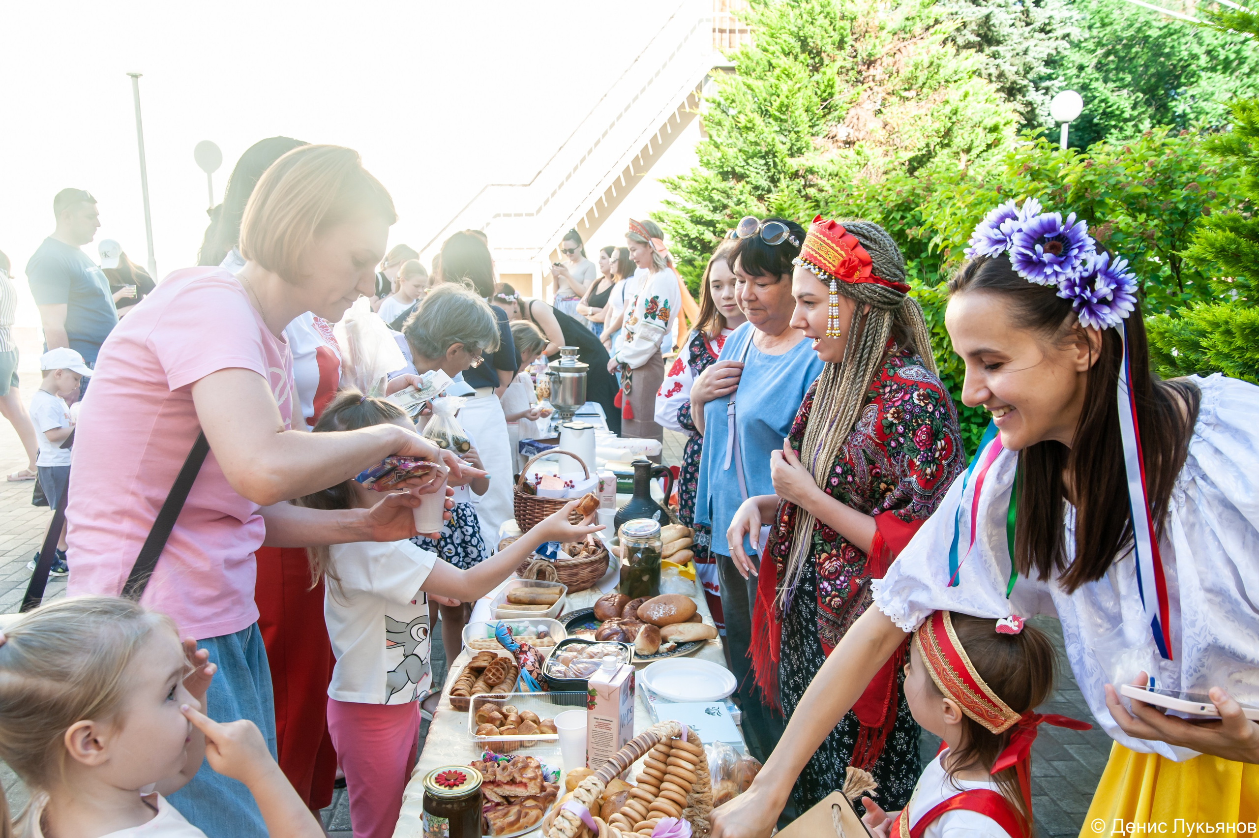 Ярмарка. Свадебный и семейный фотограф Денис Лукьянов в Краснодаре, Краснодарском крае и Республике Крым