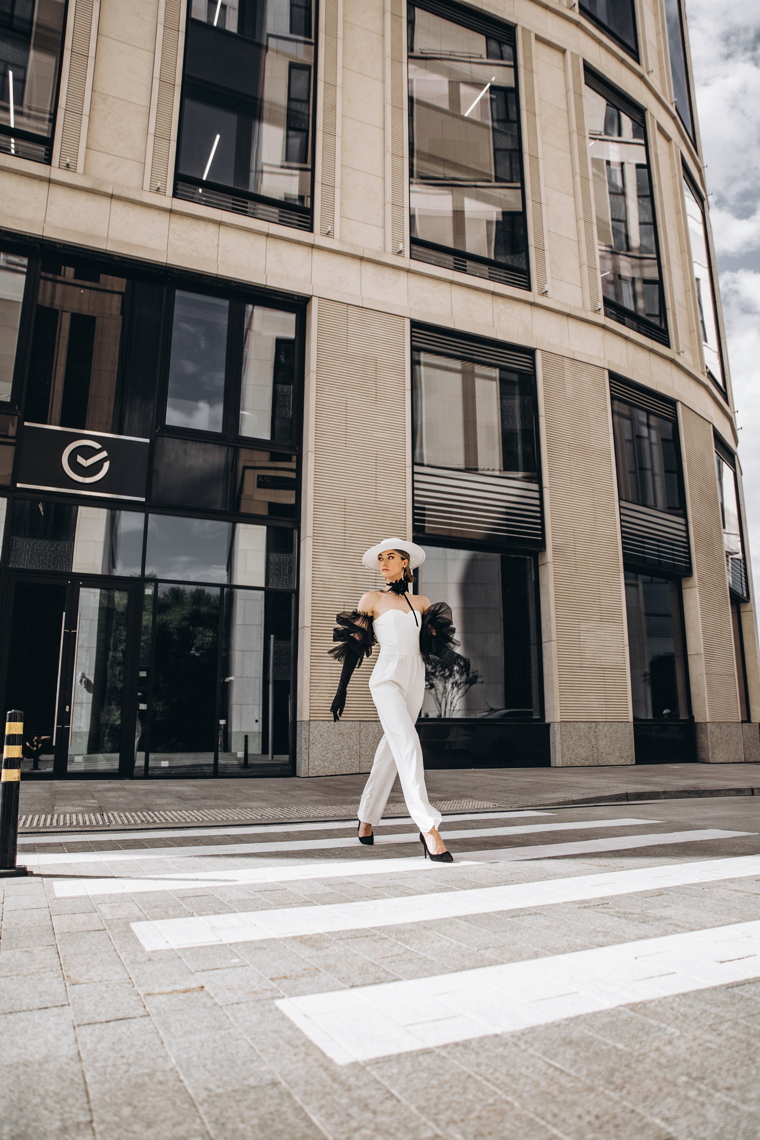 Элоиза. Свадебный салон-ателье Бонжур в Минске Bonjour