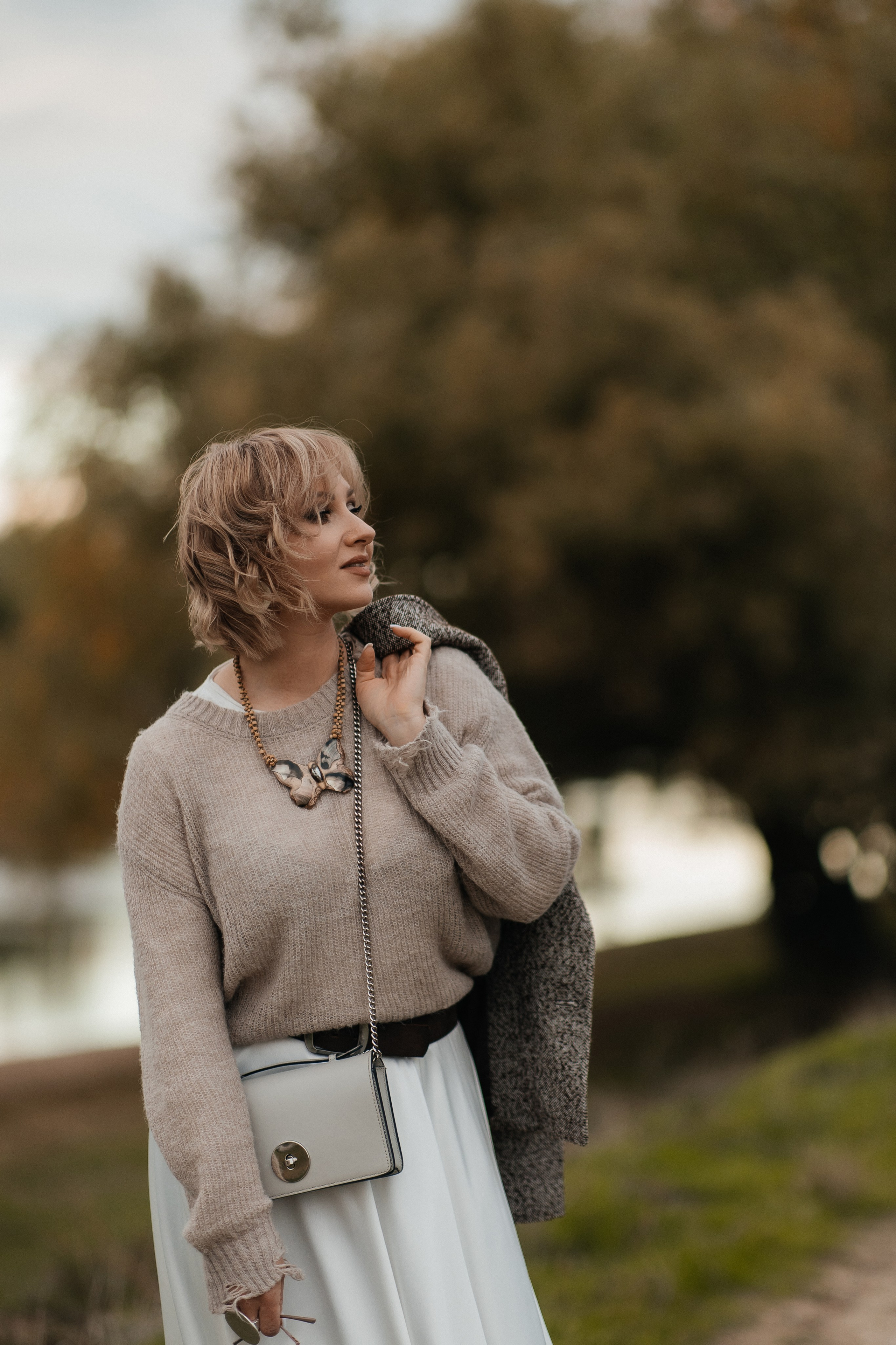 Маша и осень