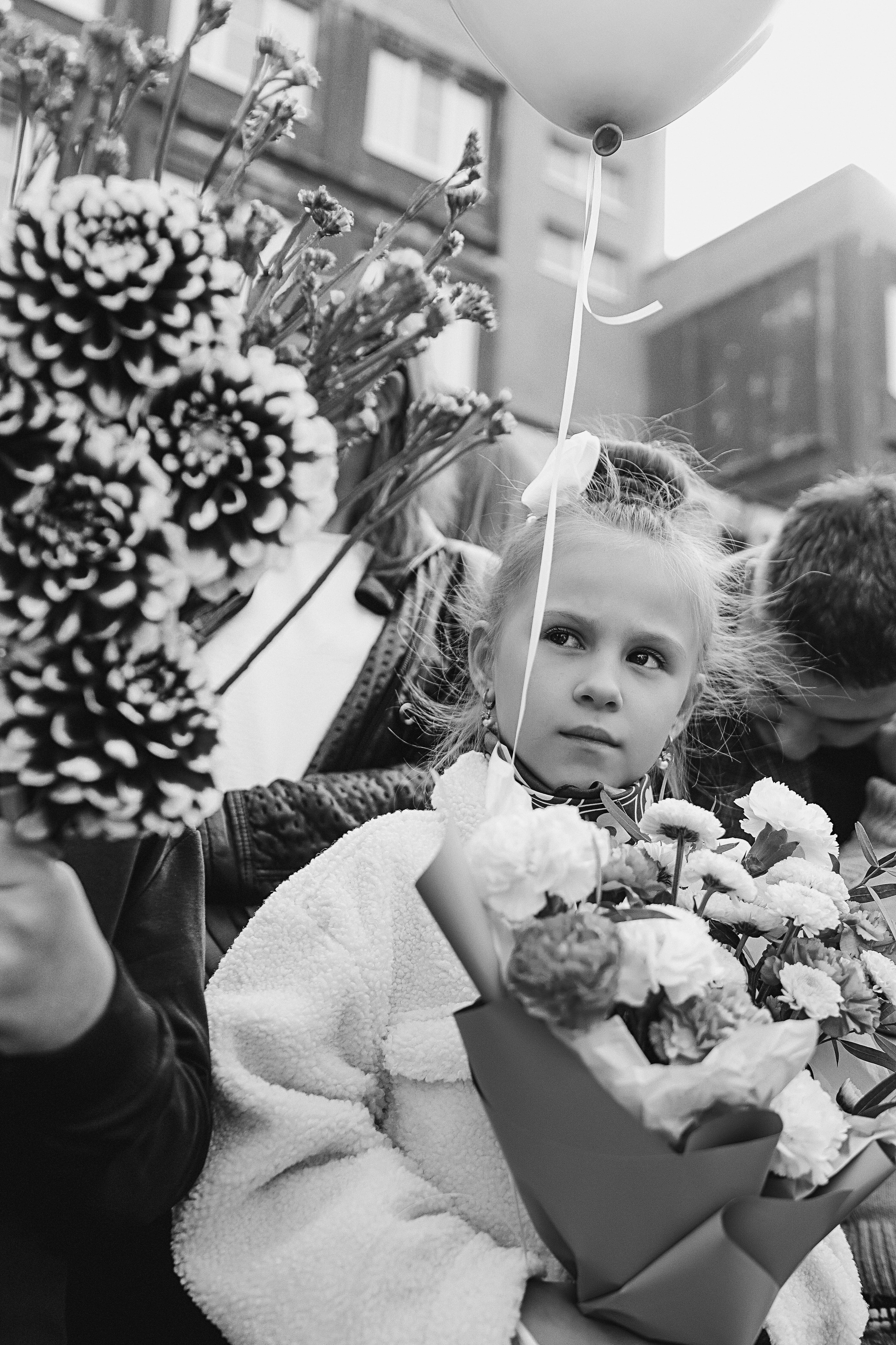 1 сентября линейка+кл час+портреты. Семейный фотограф Тюмень, фотограф на роды Салмина Мария