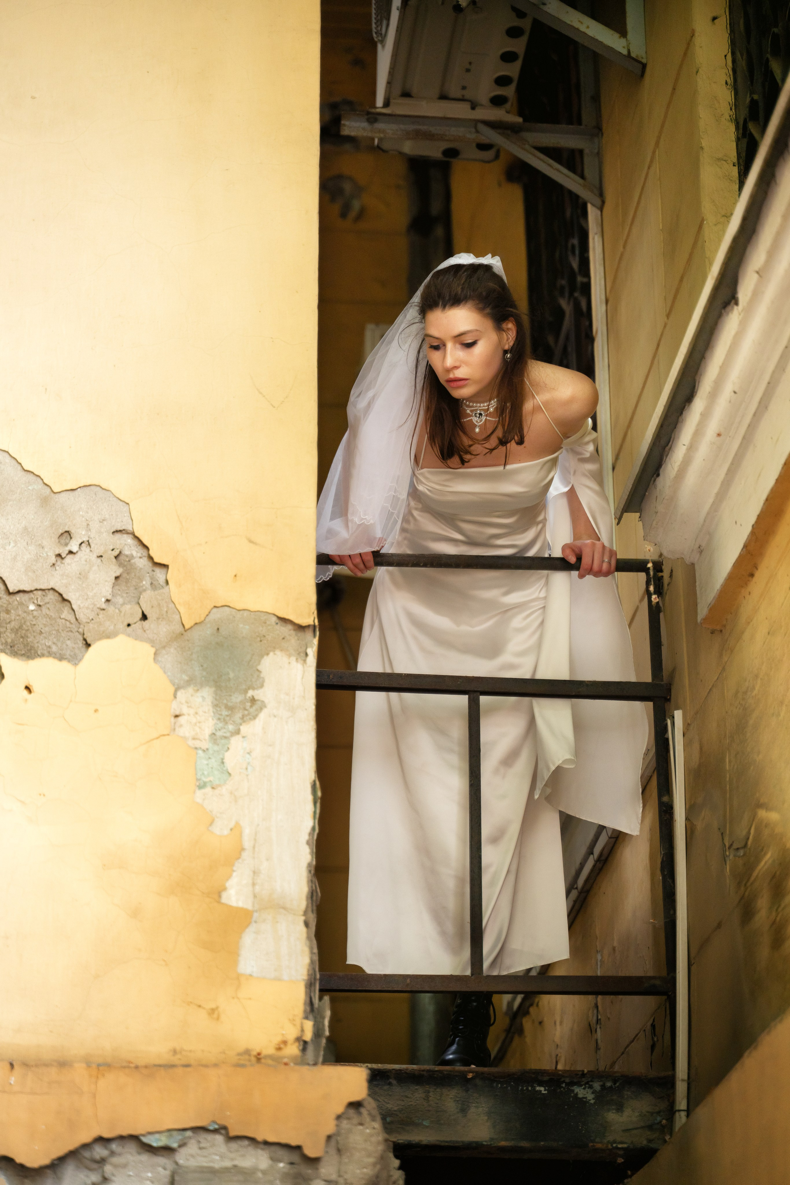 СБЕЖАВШАЯ НЕВЕСТА (история в каждом кадре). Главная