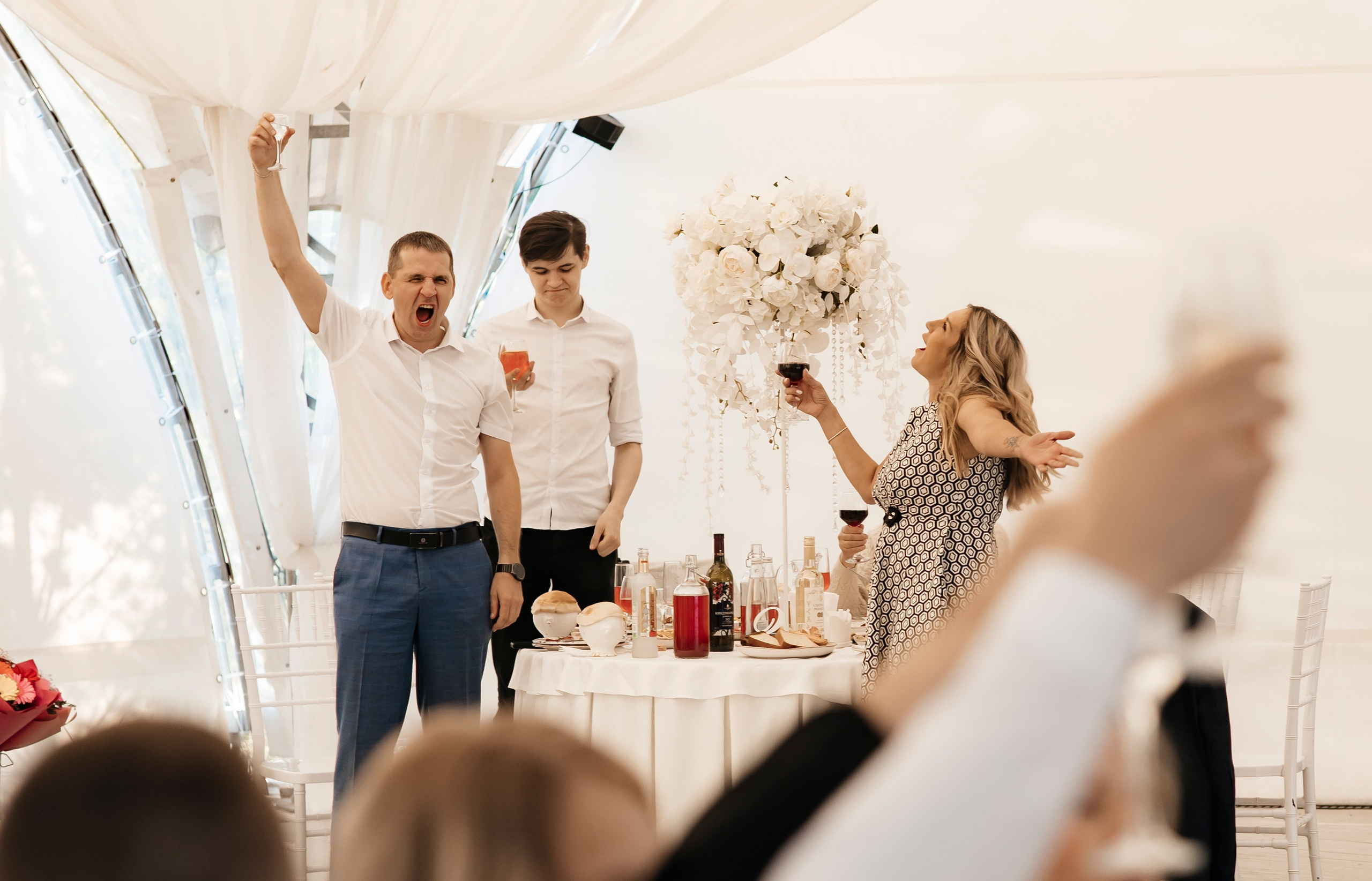 Фотосъемка полного свадебного дня с выездной регистрацией в Ижевске. Свадебный и портретный фотограф в Ижевске и Санкт-Петербурге Саша Брокколи