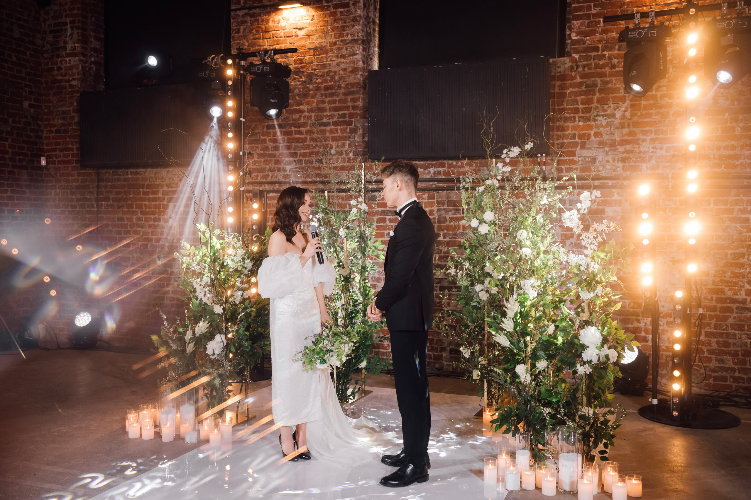 Мария и Алексей. Лофт. Свадебный и семейный фотограф в Москве Евгения Лисина