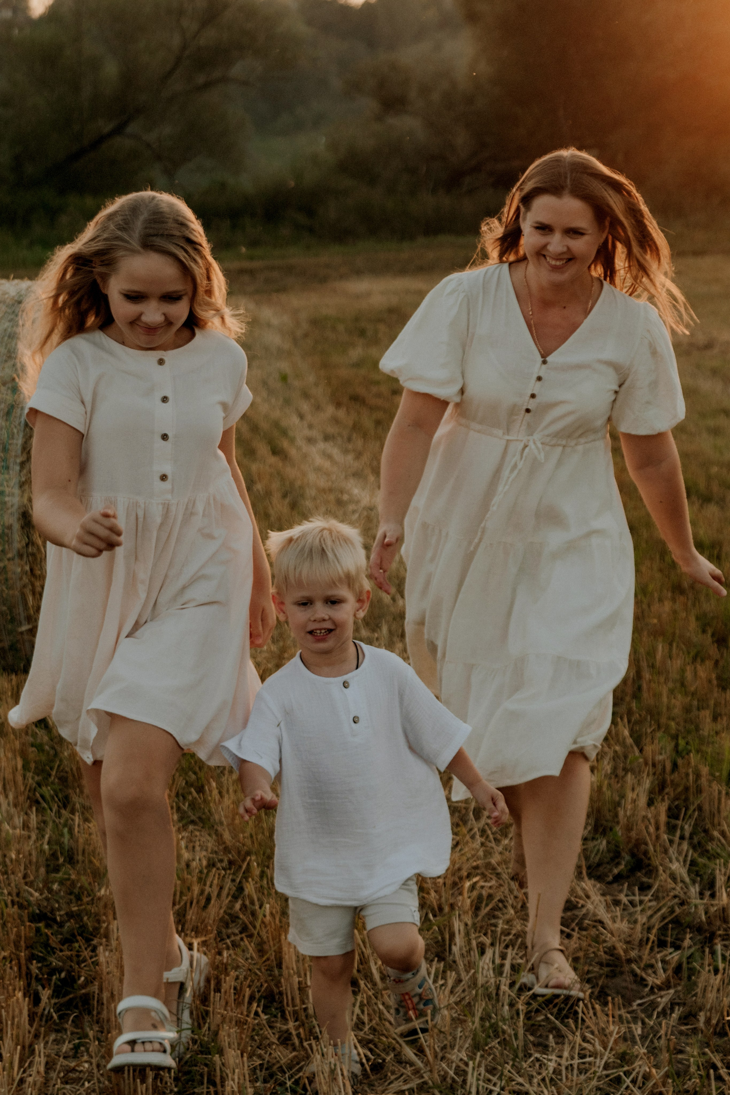 Семья Гафиятовых. Свадебный и индивидуальный фотограф в Суворове Клюева Мария