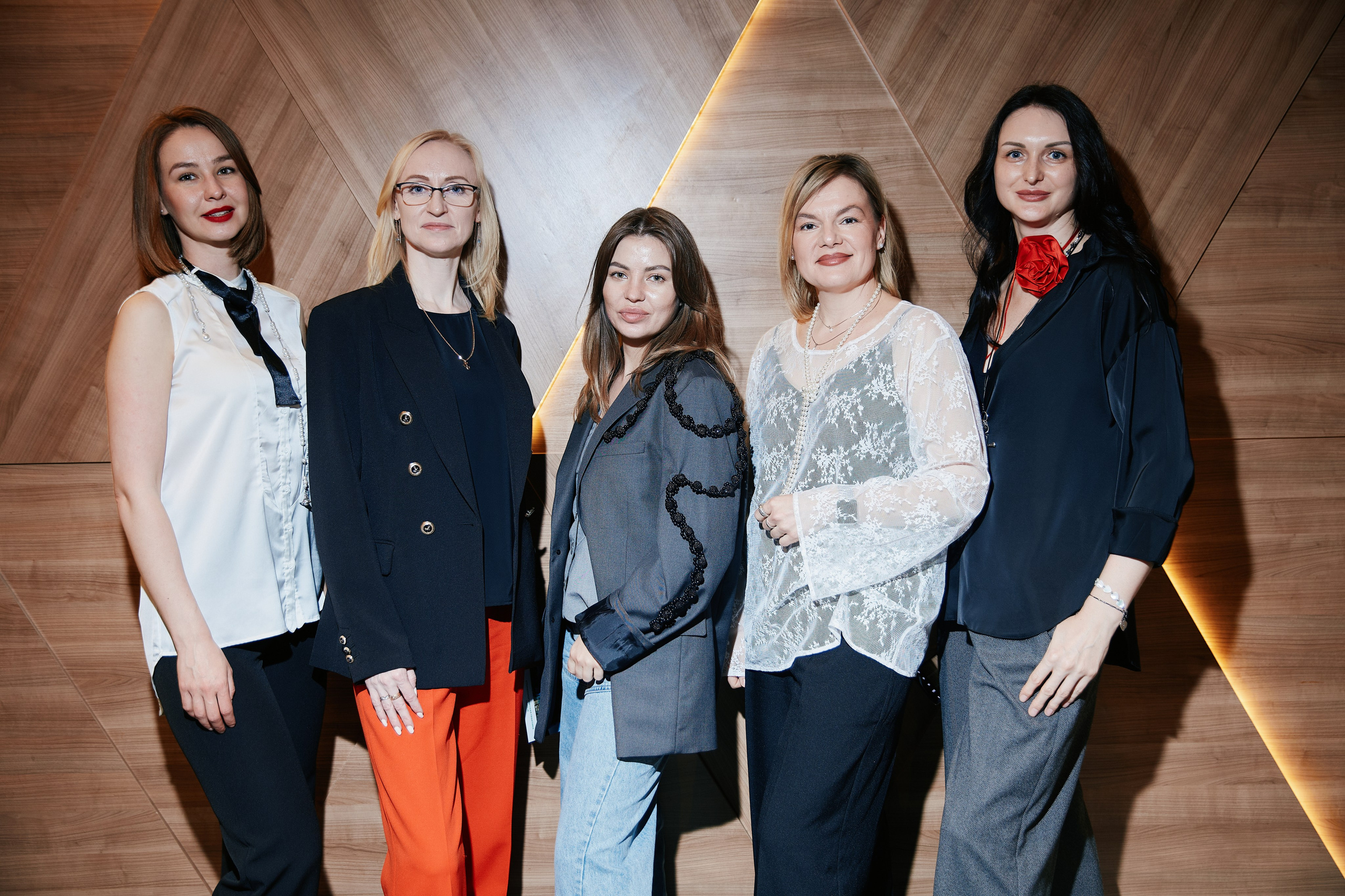 Форум Современная женщина в Hilton от EVENTBEST.RU 06.04. Свадебный репортажный фотограф краснодар максим дремов дрёмов фотосессия студия цена