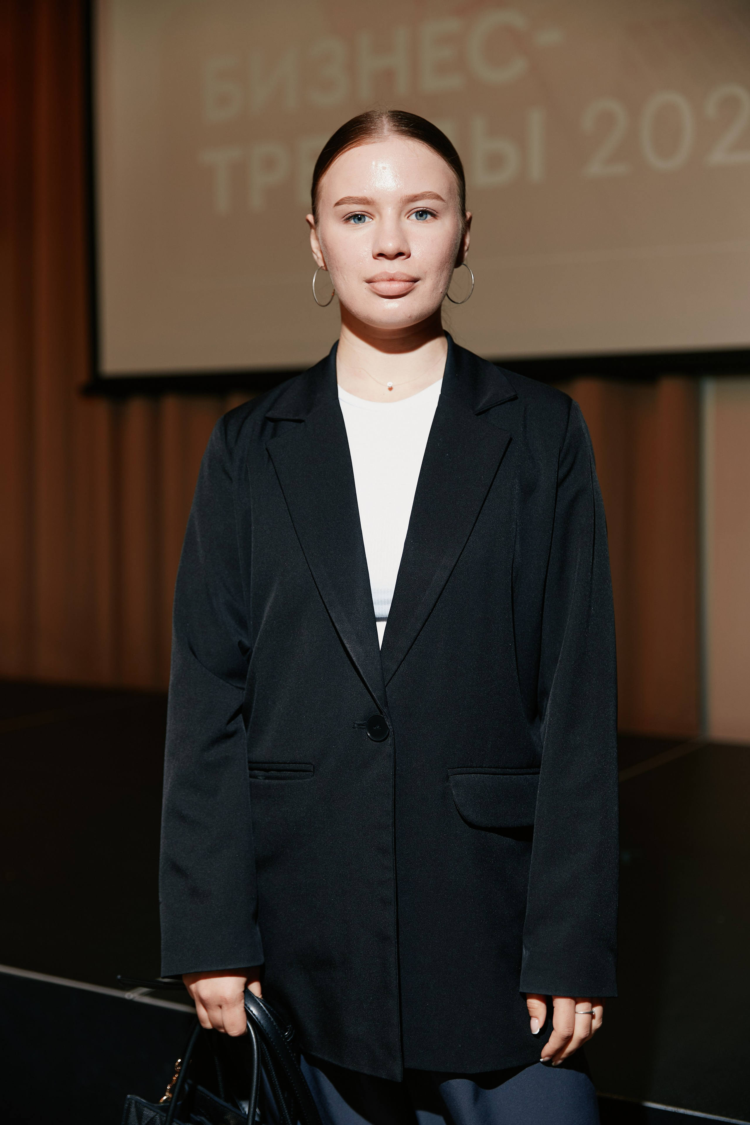 Форум Бизнес-тренды 2025 в Marriott Hotel 28.04. Свадебный репортажный фотограф краснодар максим дремов дрёмов фотосессия студия цена