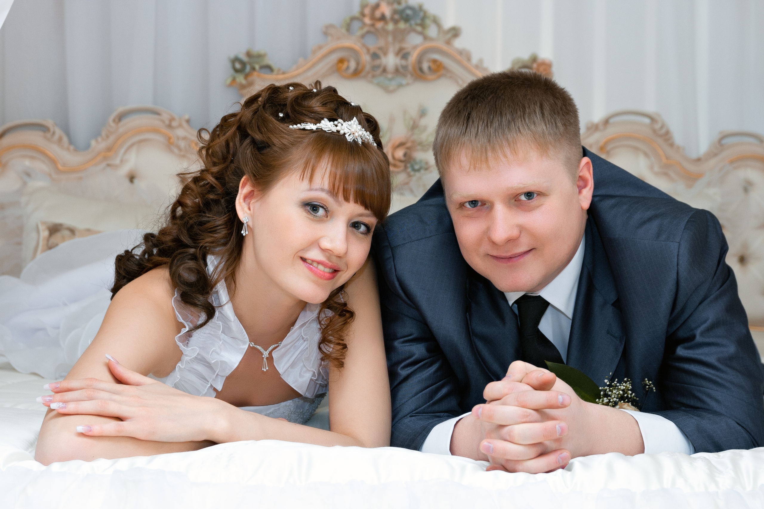 Выездная регистрация Сургут свадьба в красивом роскошном интерьере