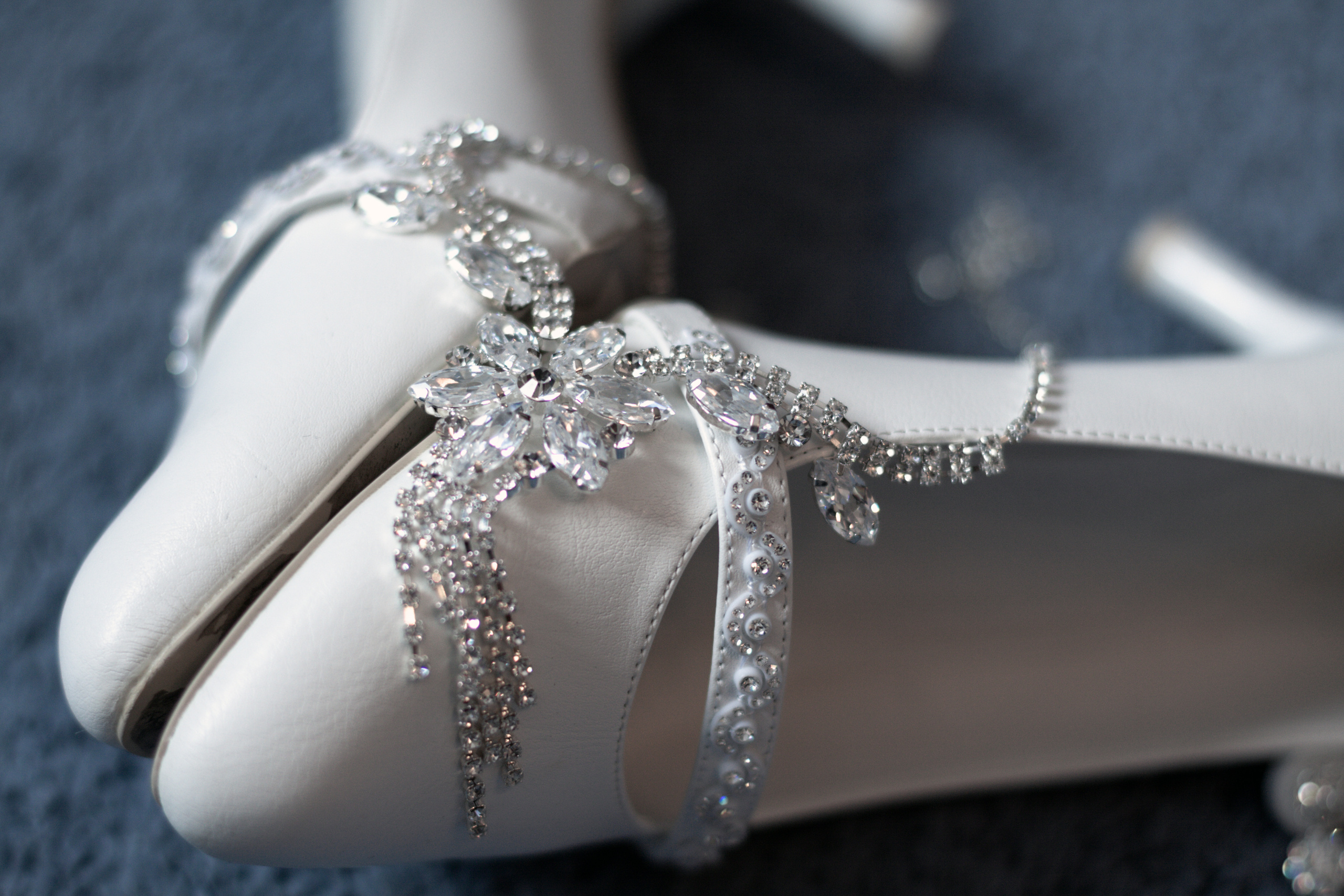 Белые туфли невесты