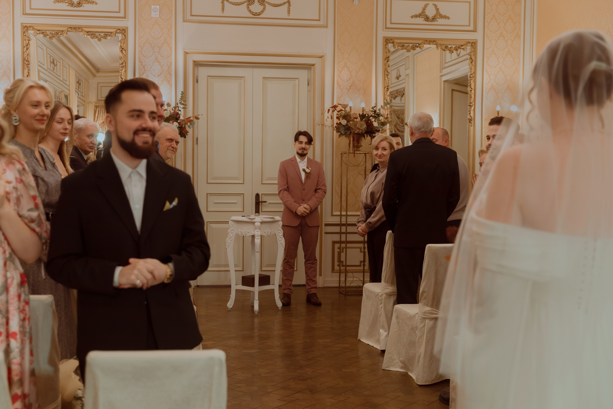 Welcome back to your own dinner party. Фотограф Лия Козловская Минск