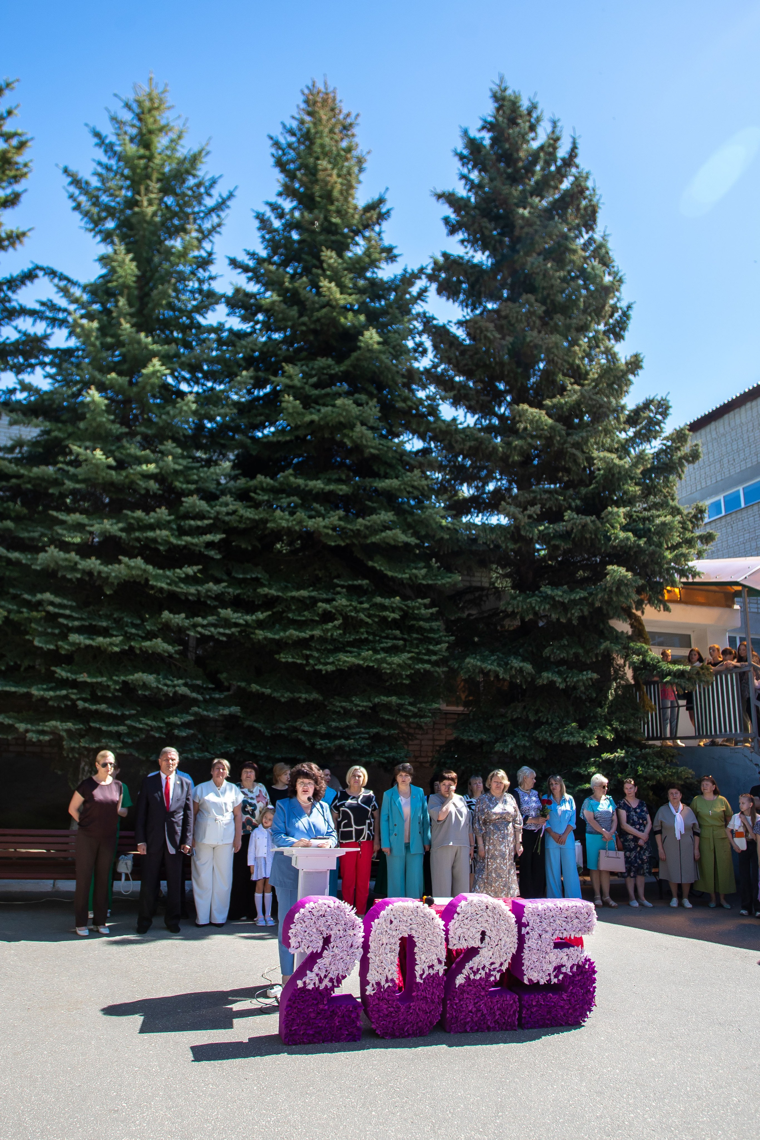 Последний звонок. Выпускные альбомы и фильмы