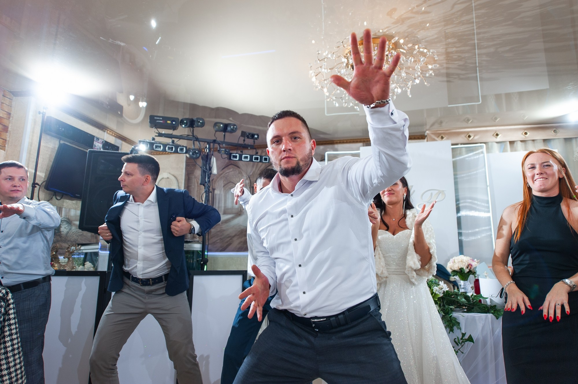 Марат и Римма. Эмоции. Свадебный и семейный фотограф в Омске Мормулев Михаил