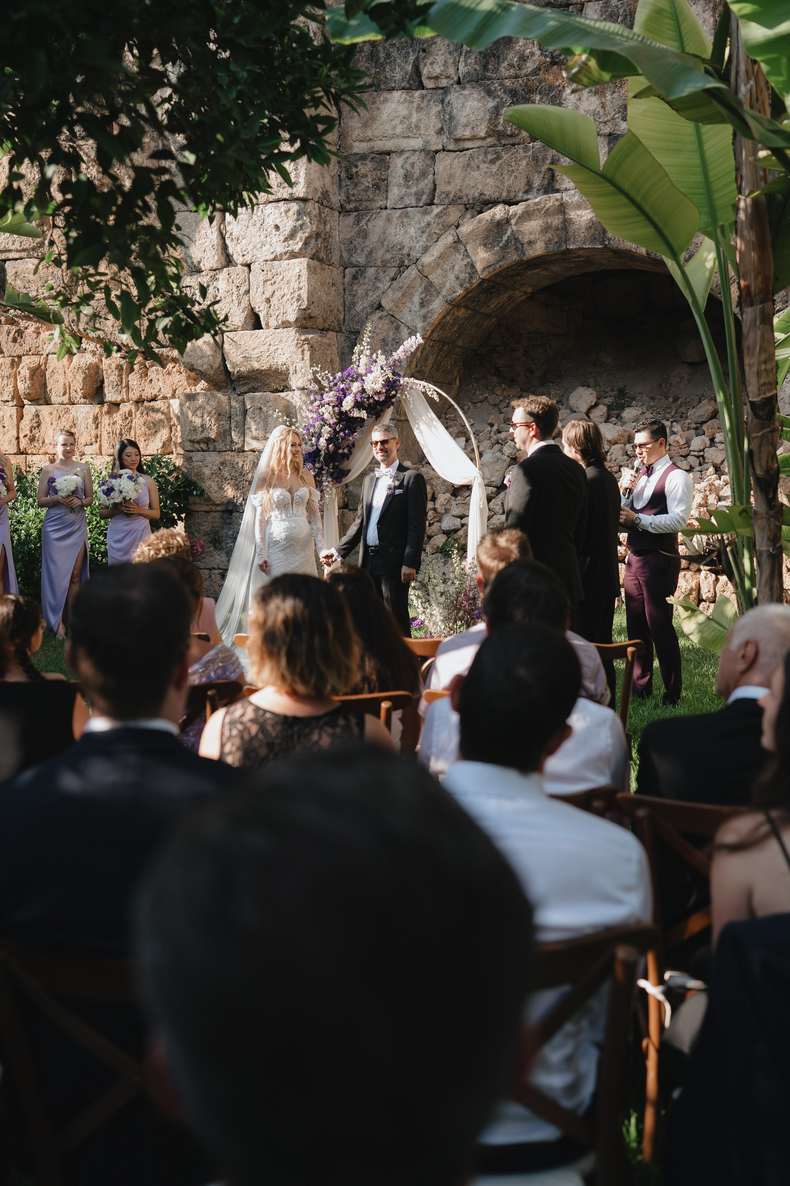 Casa Sur. Wedding & Documentary Photographer based in Nuremberg — available across Europe & Turkey | Vitalii Nasonov