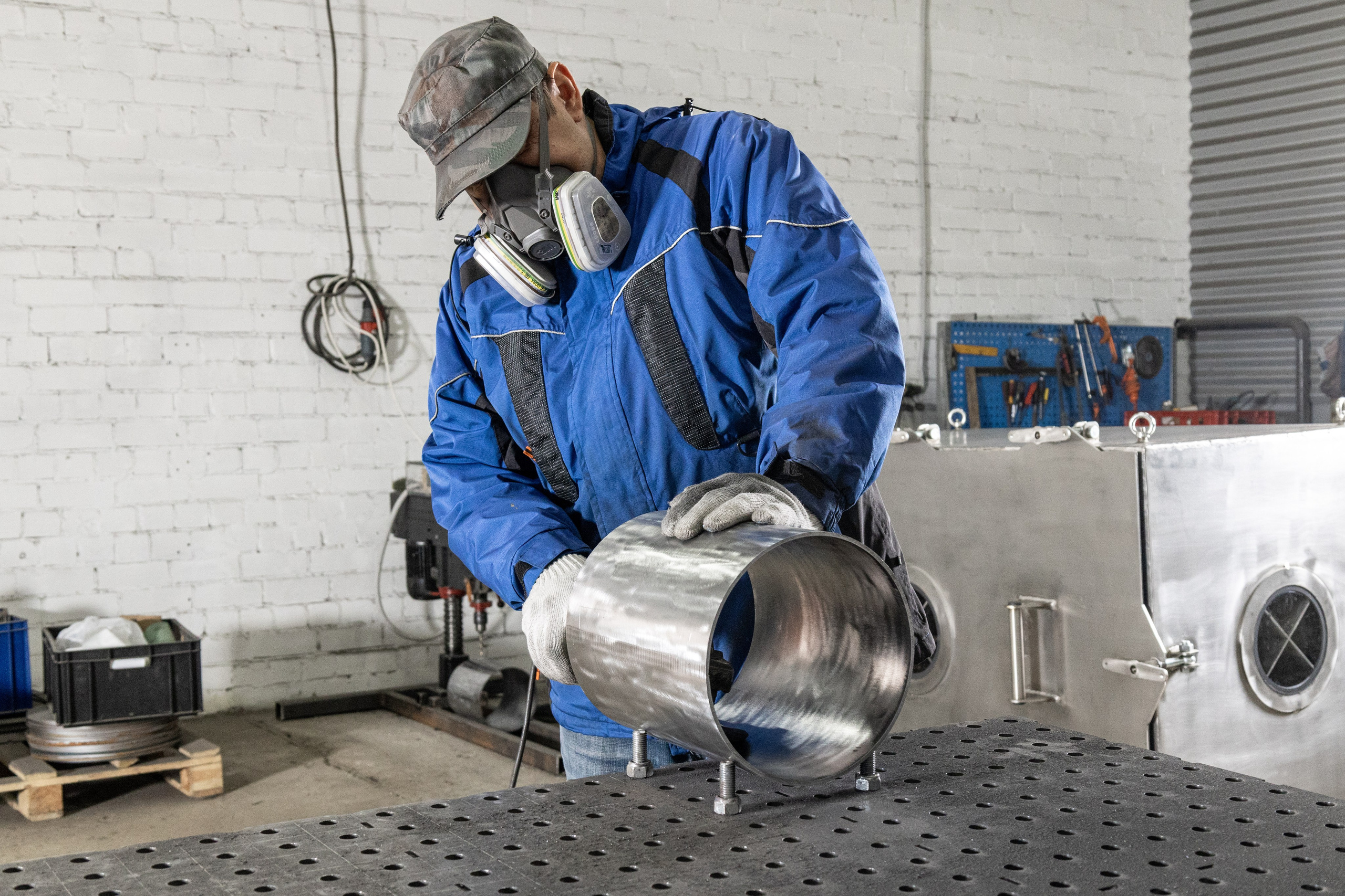 Фотография с участием людей. Предметный фотограф в Москве и Московской области