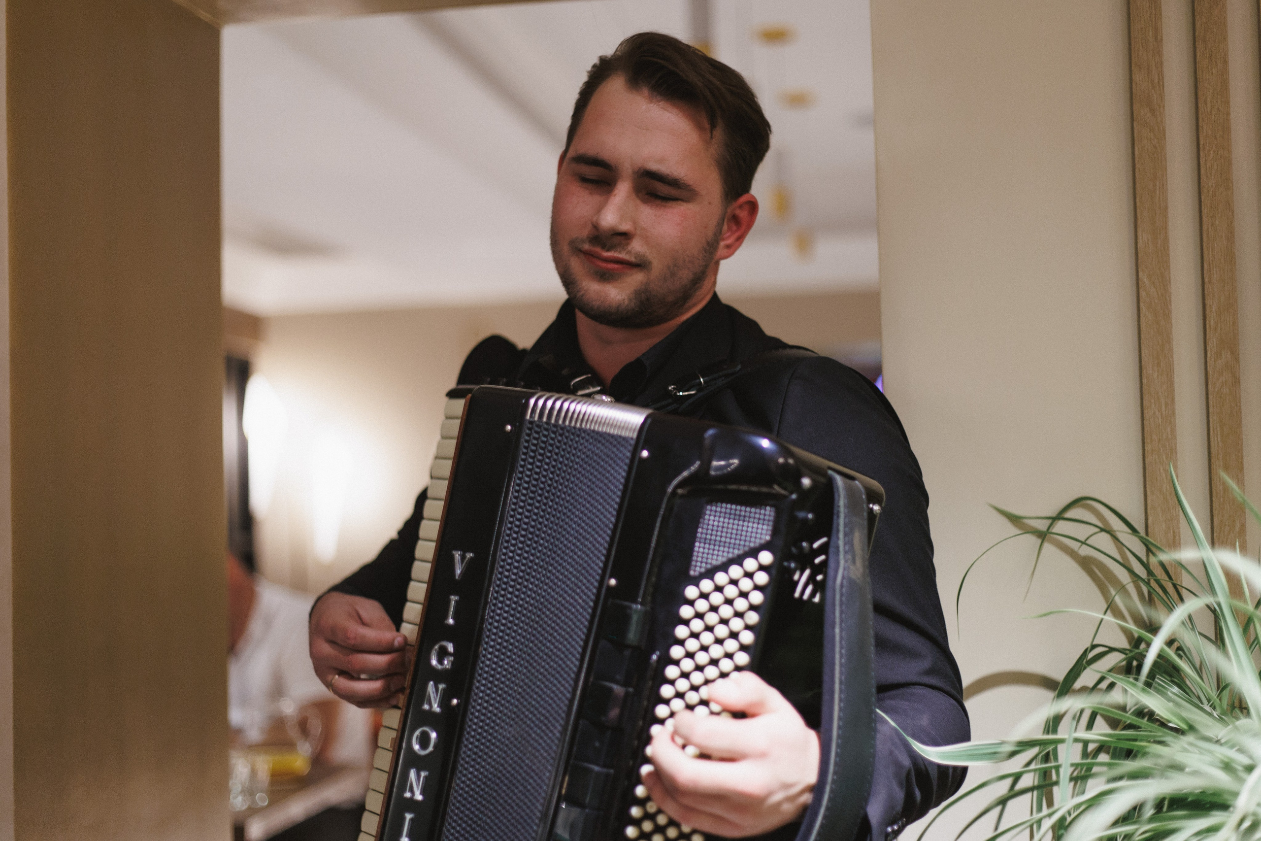 RESNOTA — ГРЕЧЕСКАЯ ВЕЧЕРИНКА. СВОИ. ФОТООТЧЕТЫ-СОБЫТИЯ-МЕСТА