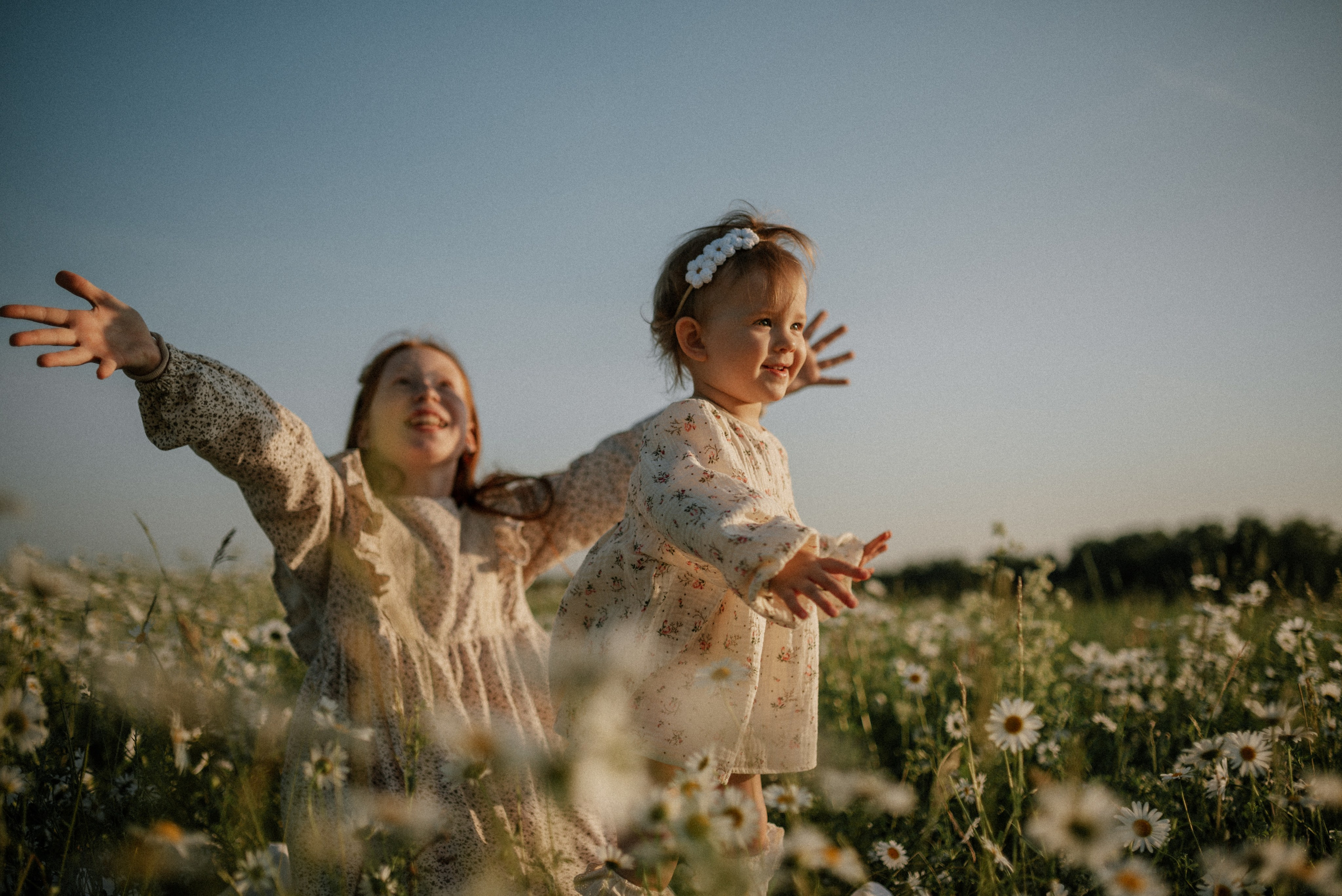 Ида, Мира и ромашки. Свадебный и семейный фотограф Кожевникова Лариса