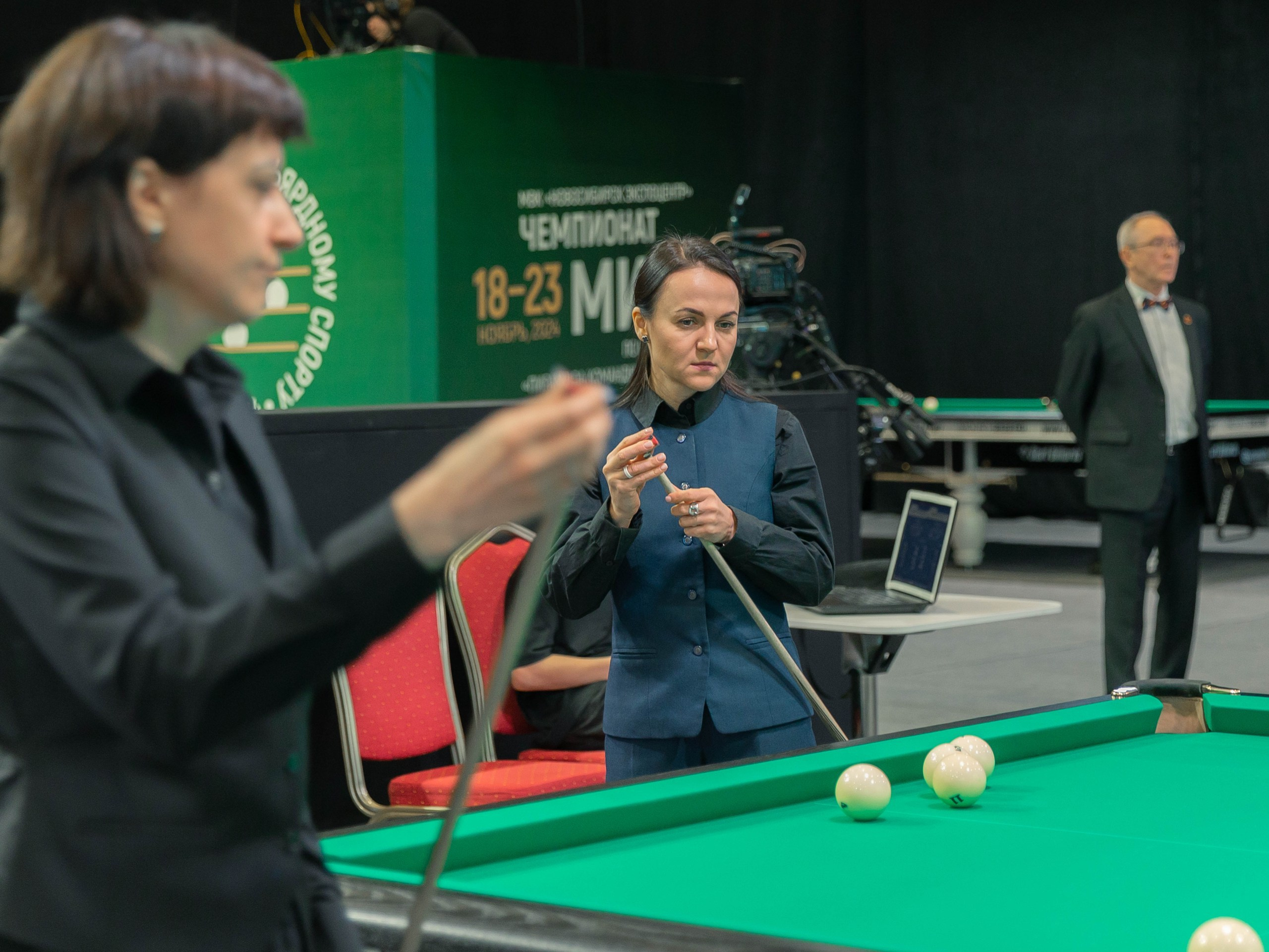 Чемпионат мира по бильярду. Экспоцентр. Репортажный фотограф в Новосибирске Алена Помазунова
