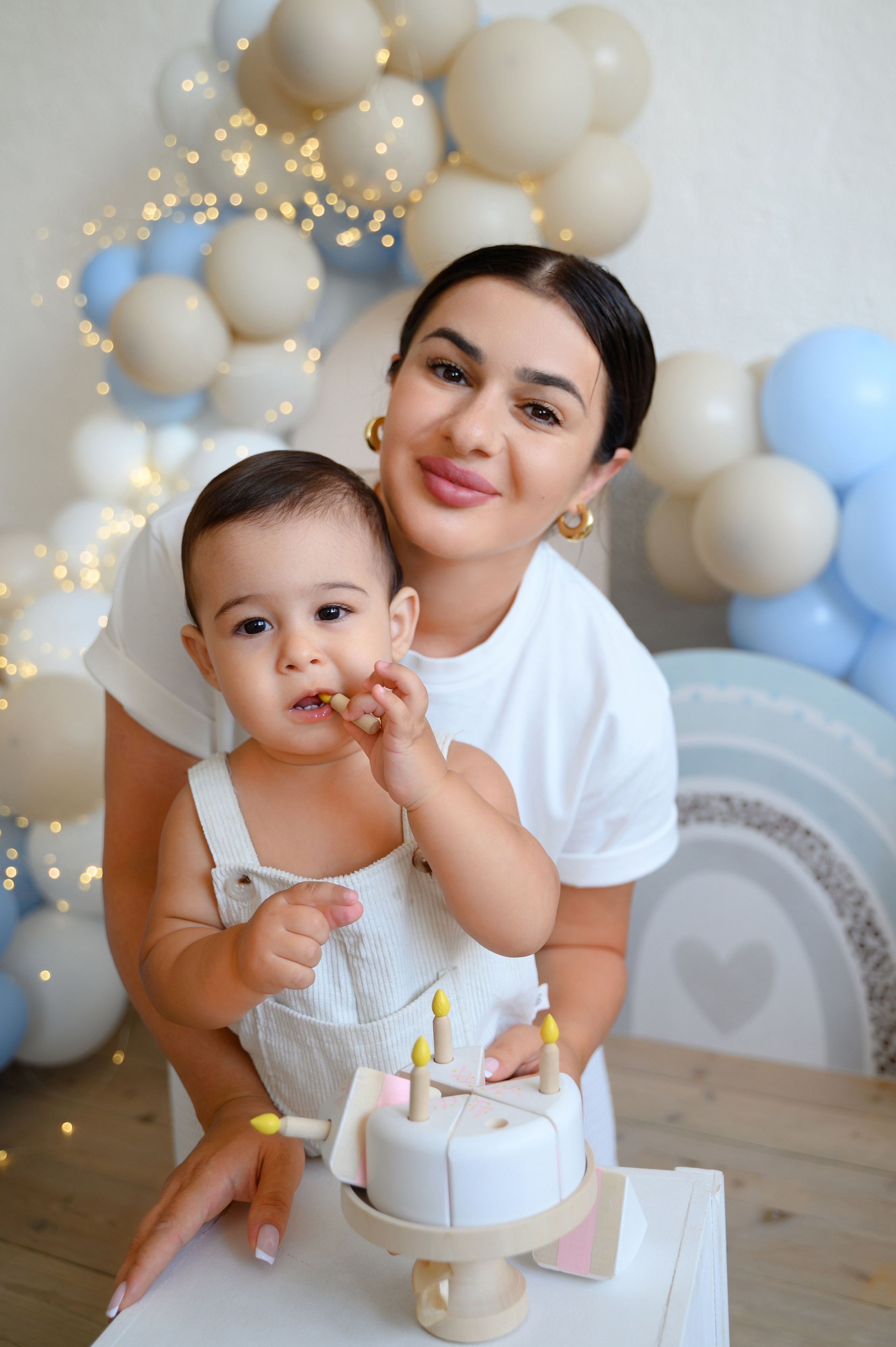 Годовасики)). Фотограф Каменск-Уральский Алена Обвинцева (фото новорожденных, в ожид