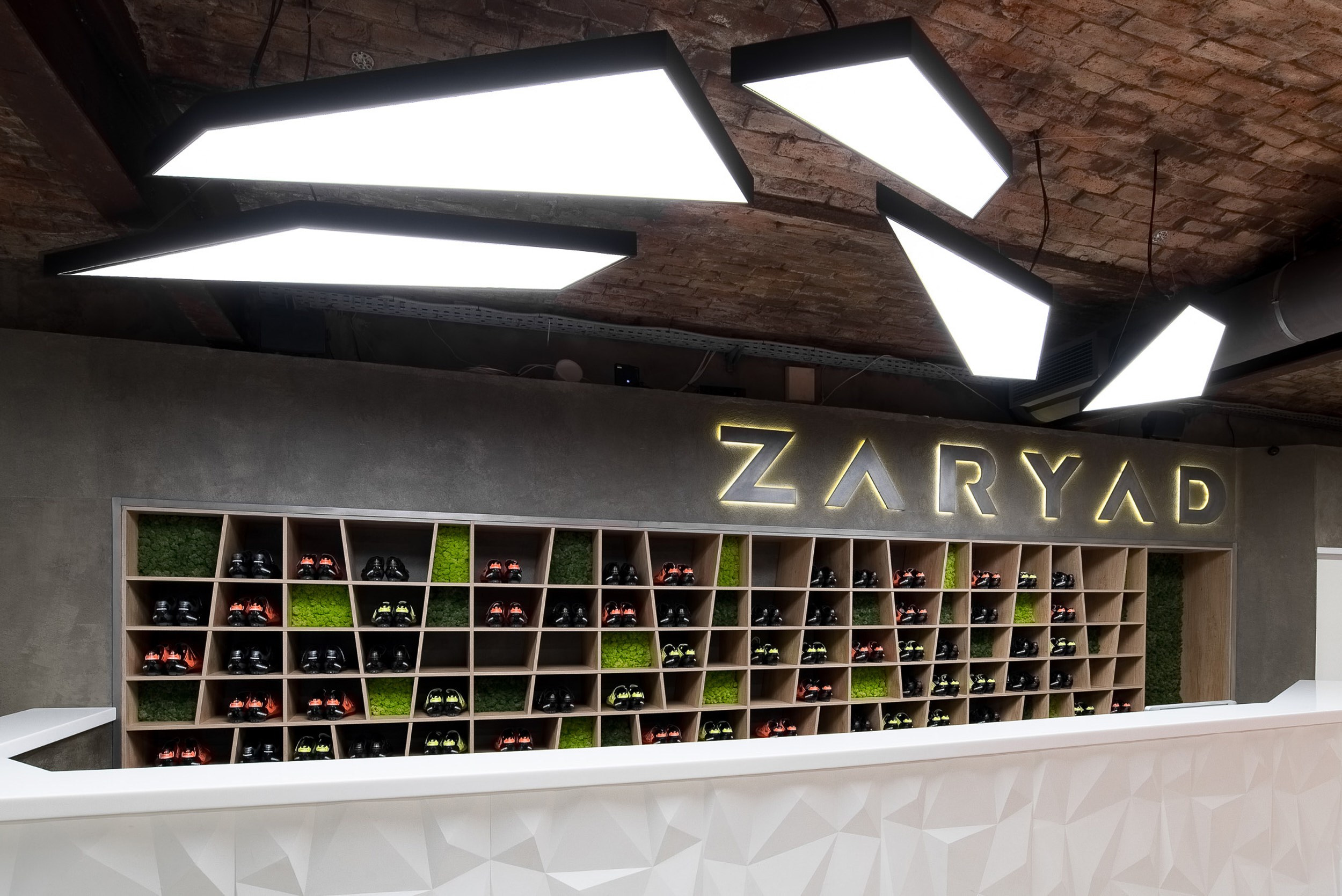 Клиники и салоны. Герман Лепёхин коммерческий фотограф в Москве: репортаж, портреты, интерьеры, производство