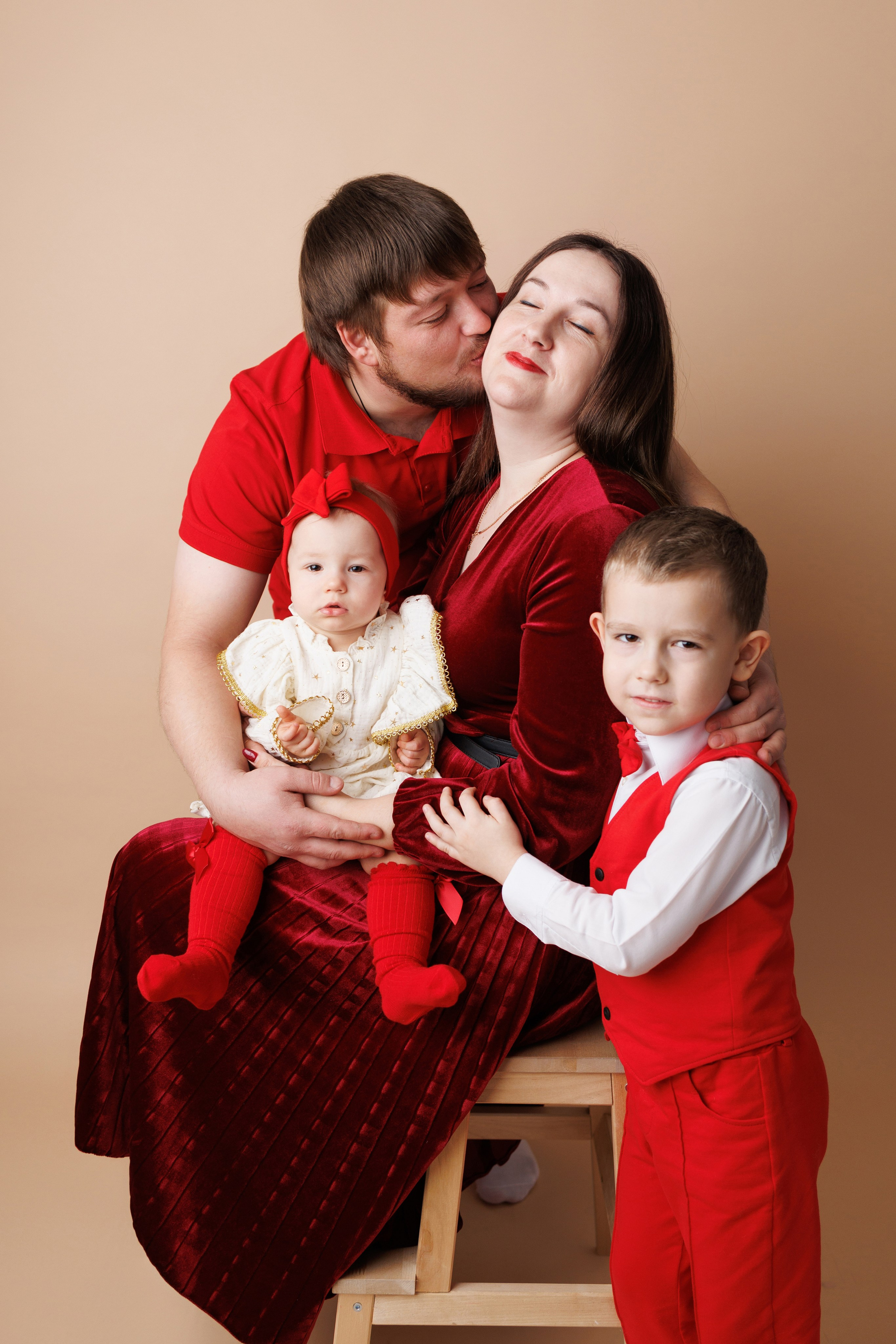 Лена, Никита, Артем и София. Фотограф новорожденный малышей Новосибирск