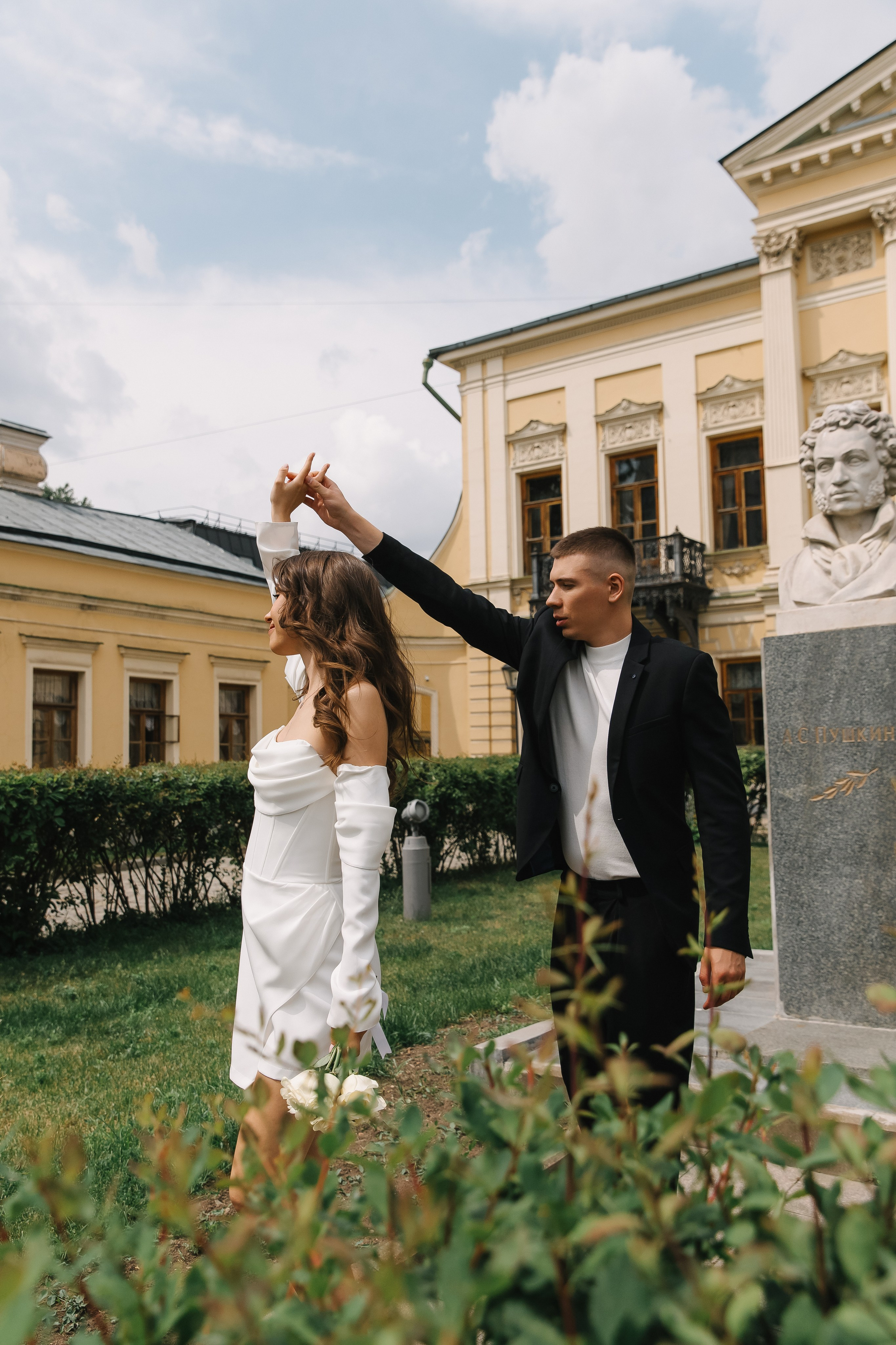 Свадебная фотосессия в Библиотеке-читальне им. А. С. Пушкина. Фотограф и видеограф Анна Домашенко