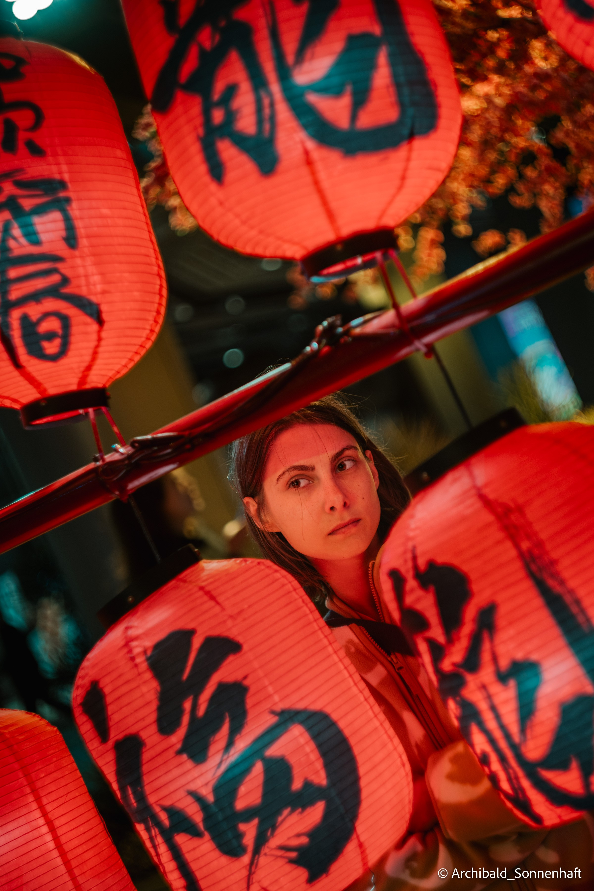 Chinese Lanterns Day. Photographer in Guangzhou, China. Archibald Sonnenhaft