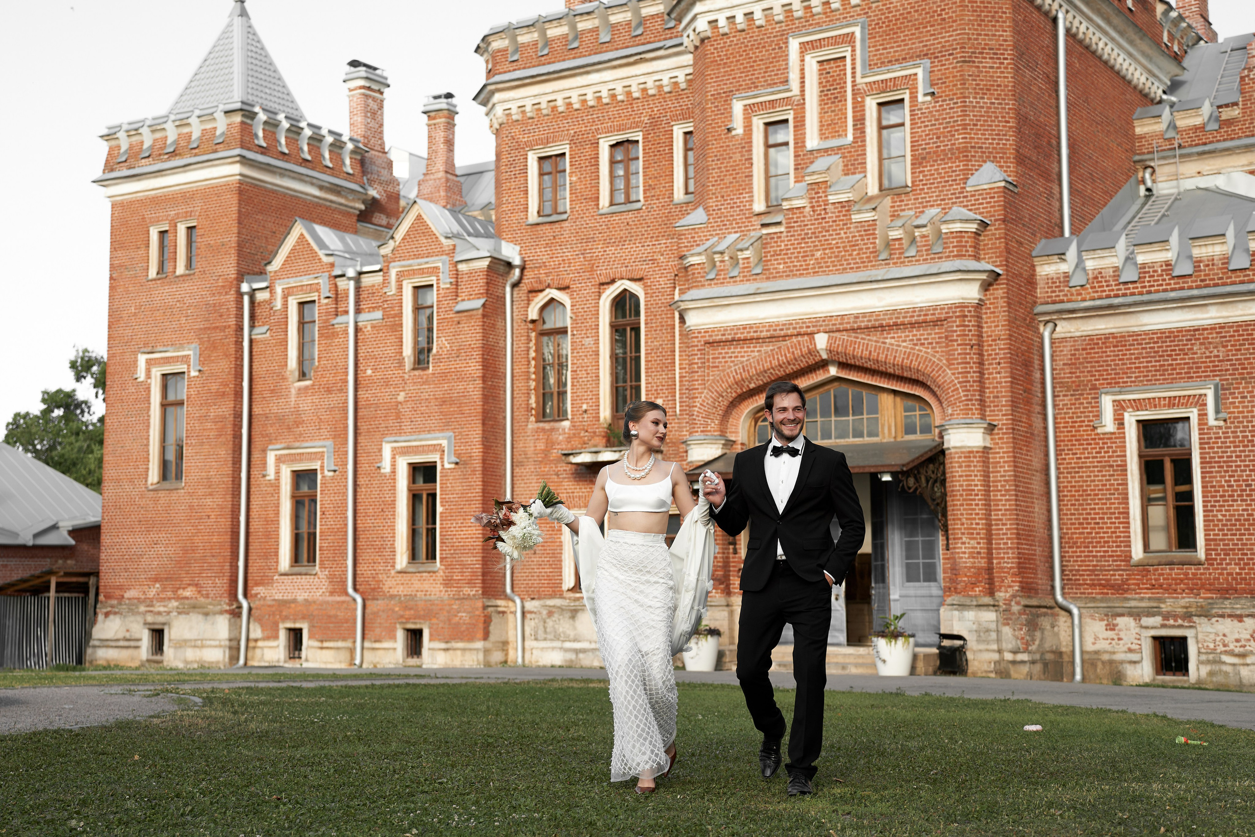 Дворцовый комплекс Ольденбургских. Свадебный фотограф Евгений Олейников в Воронеже