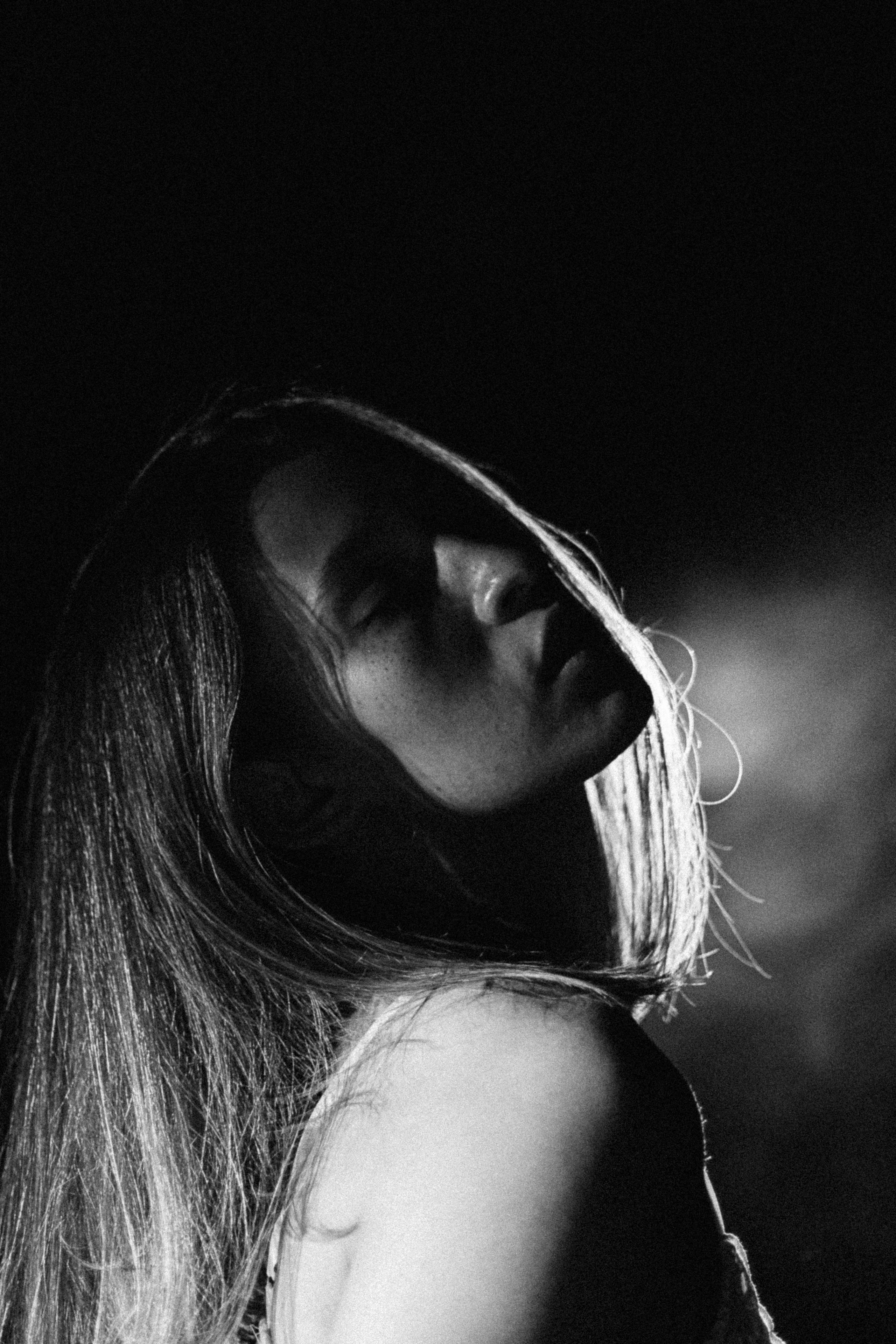 Танец огня. Арт-фотограф Крис Л. в Тобольске: портрет, семейные, свадьбы