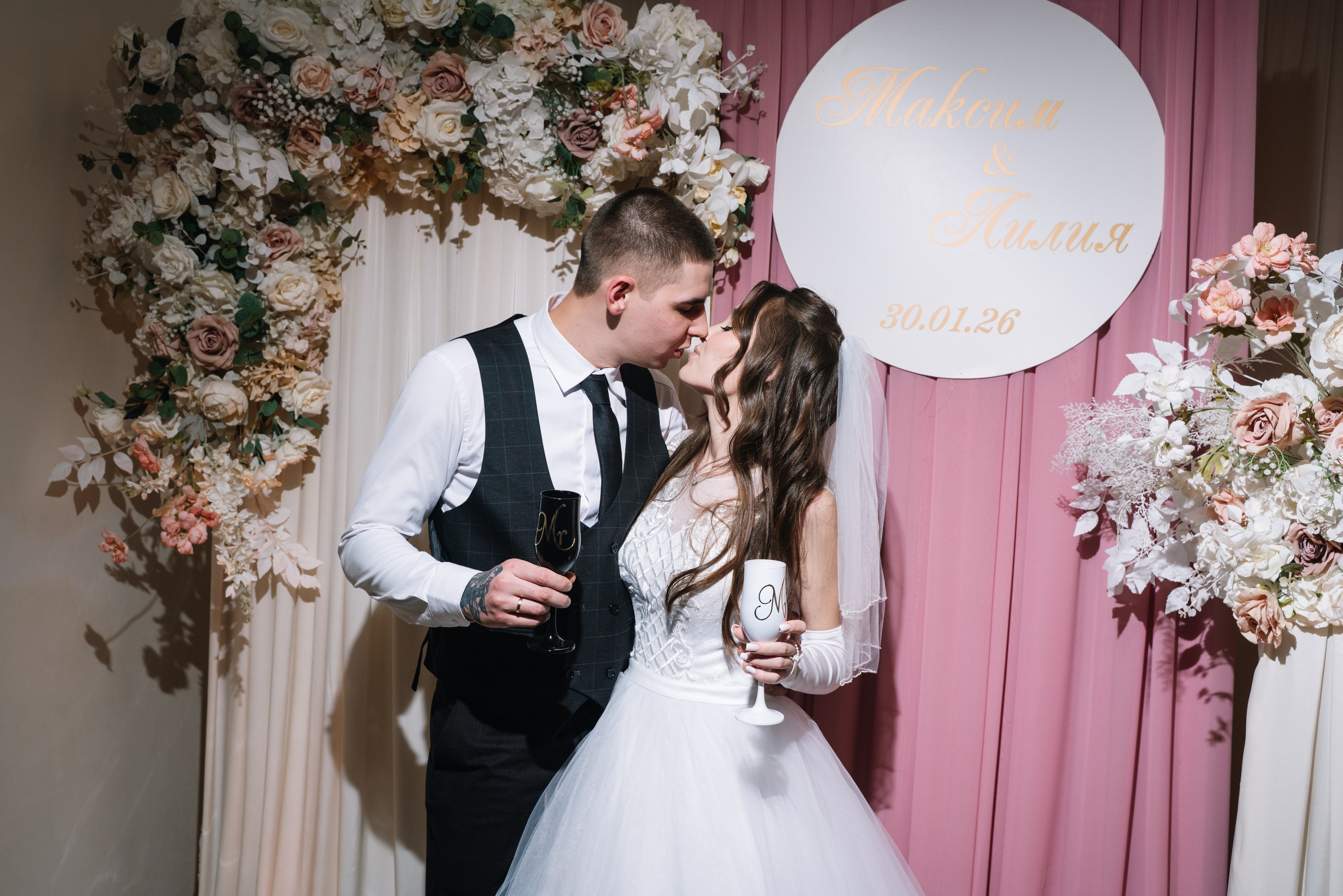 Свадьба Максима и Лилии. Дипломированный фотограф в Новосибирске. Фотографирую свадьбы, репортажи, индивидуальные фотосессии, lovestory(семейные)