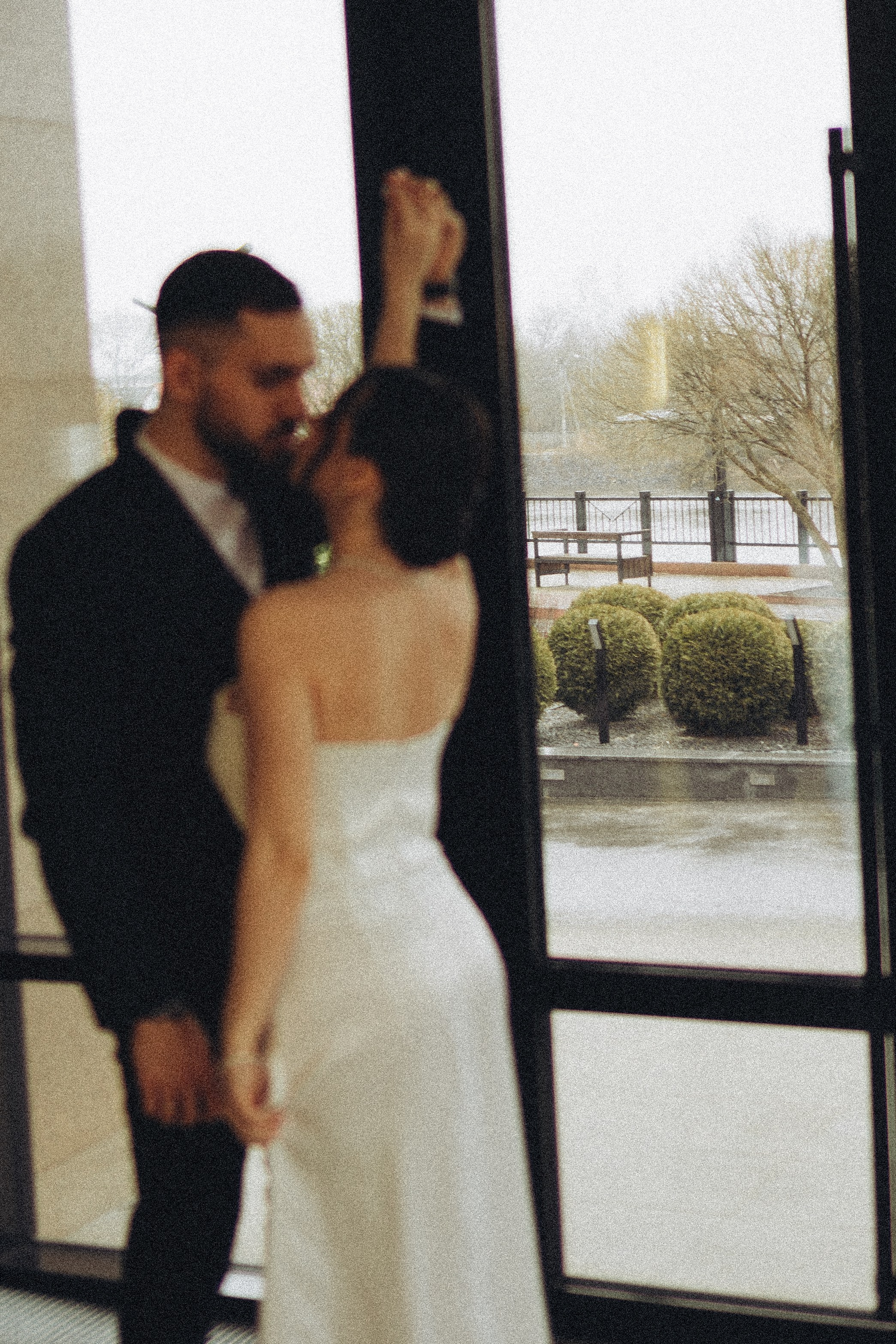 СВАДЕБНАЯ СЬЕМКА СБОРОВ ЖЕНИХА И НЕВЕСТЫ В ОТЕЛЕ И ТАКЖЕ ФОТОСЕССИИЯ В ОТЕЛЕЕ МЕГАПОЛИС БРЯНСК. Профессиональный фотограф, Санкт-Петербург — Виктория Богомолова