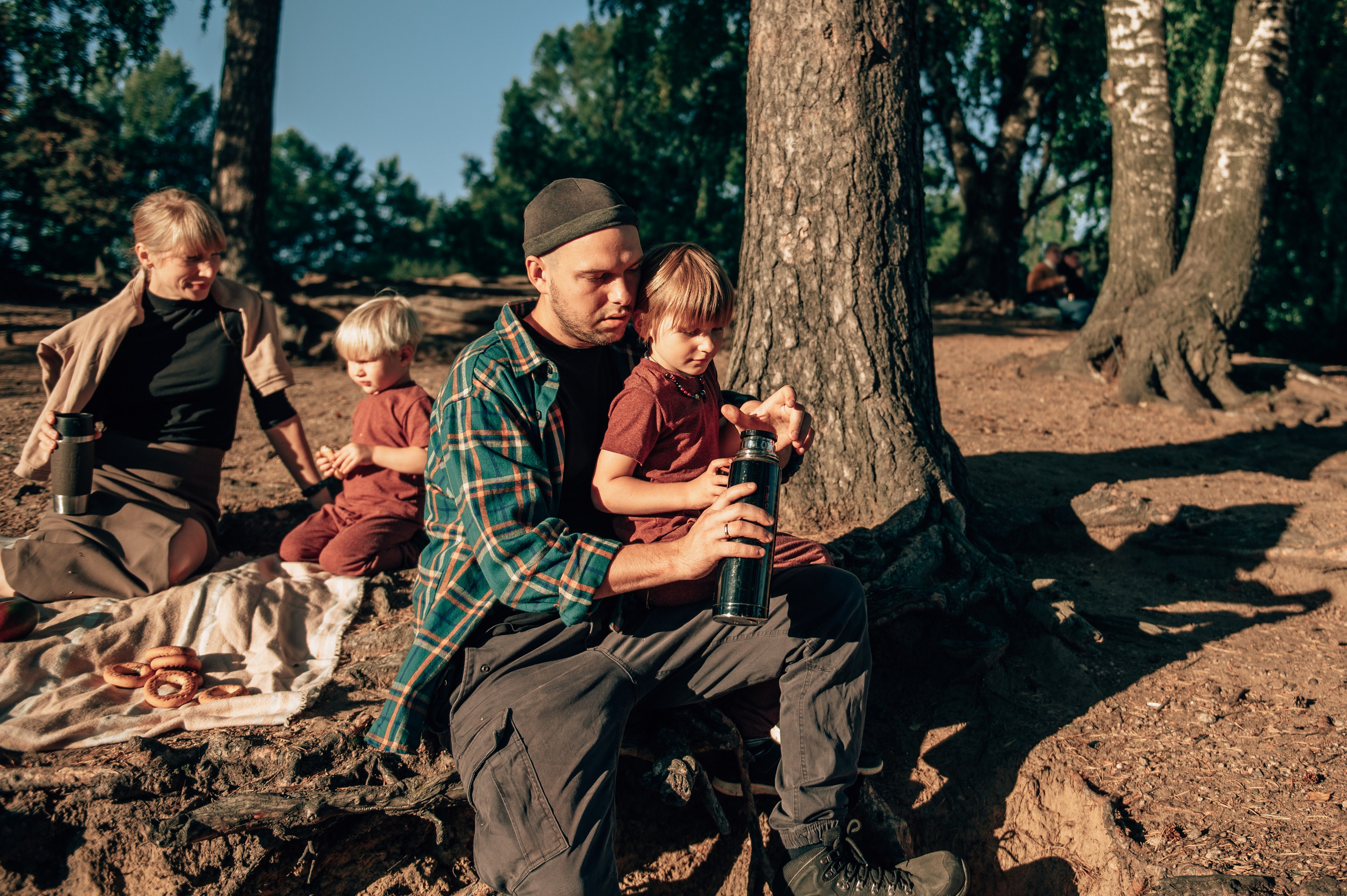 Семейна прогулка с непоседами-мальчишками. Свадебный и семейный фотограф София Невская
