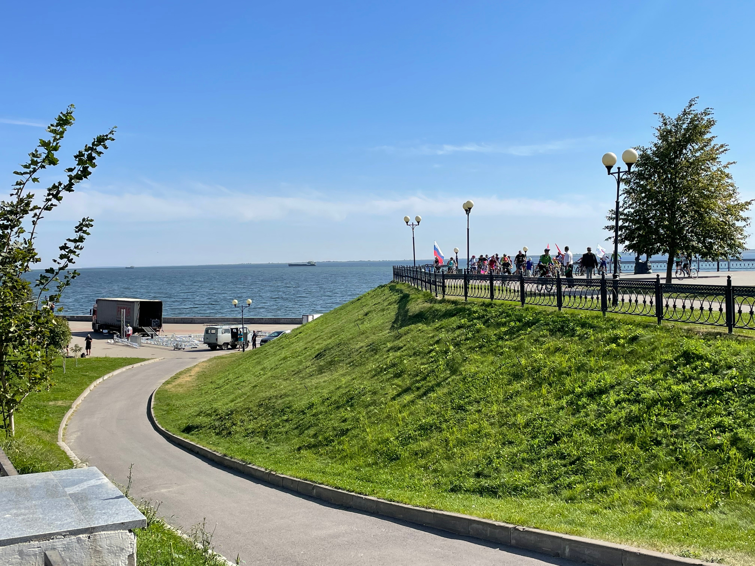 21 318 Набережная. ВИЗУАЛЬНЫЕ И ЗВУКОВЫЕ РЕШЕНИЯ ДЛЯ БИЗНЕСА И СЪЁМОК ТЕЛЕТЕЛА