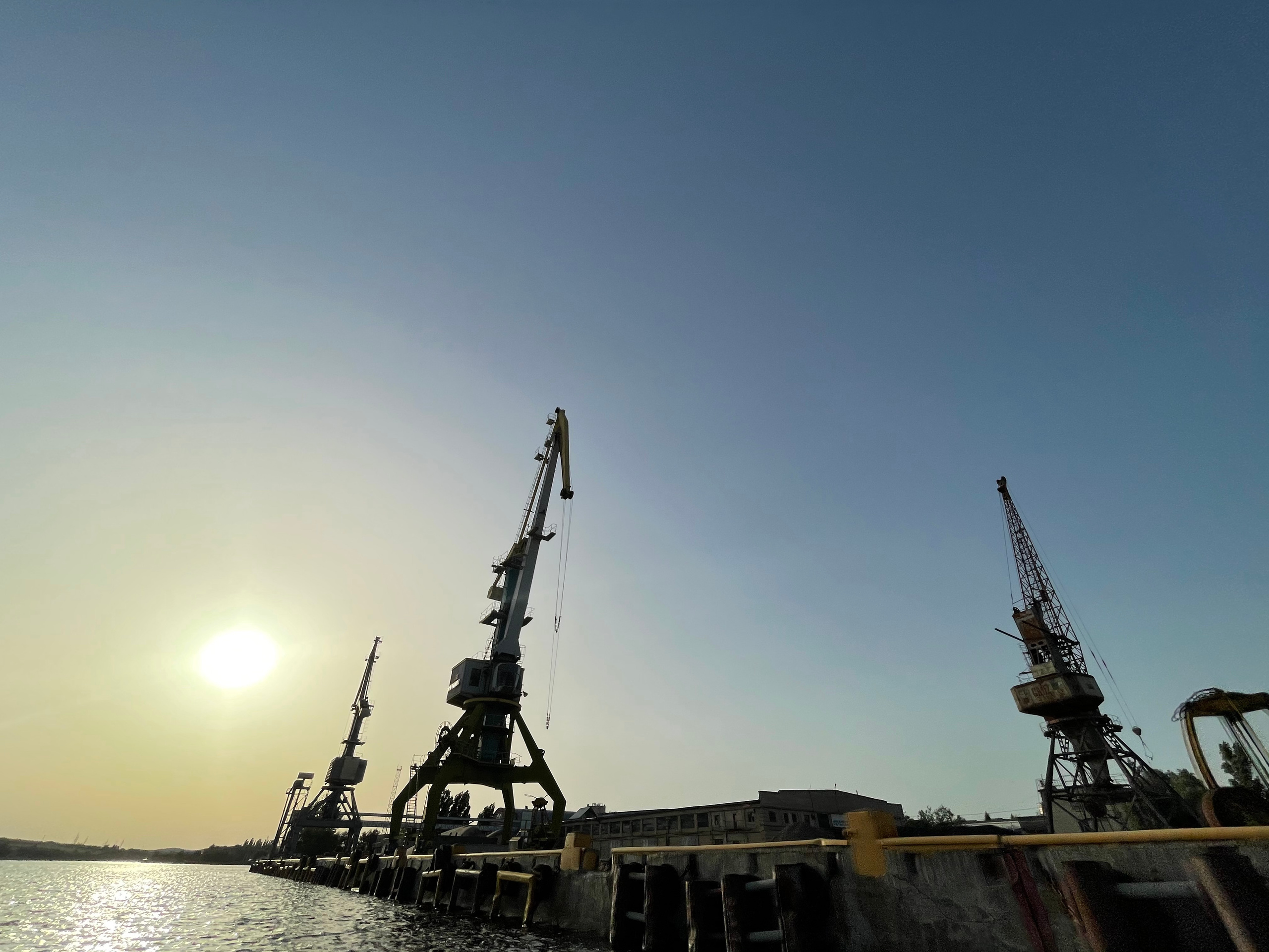 100 100 Картина. ВИЗУАЛЬНЫЕ И ЗВУКОВЫЕ РЕШЕНИЯ ДЛЯ БИЗНЕСА И СЪЁМОК ТЕЛЕТЕЛА