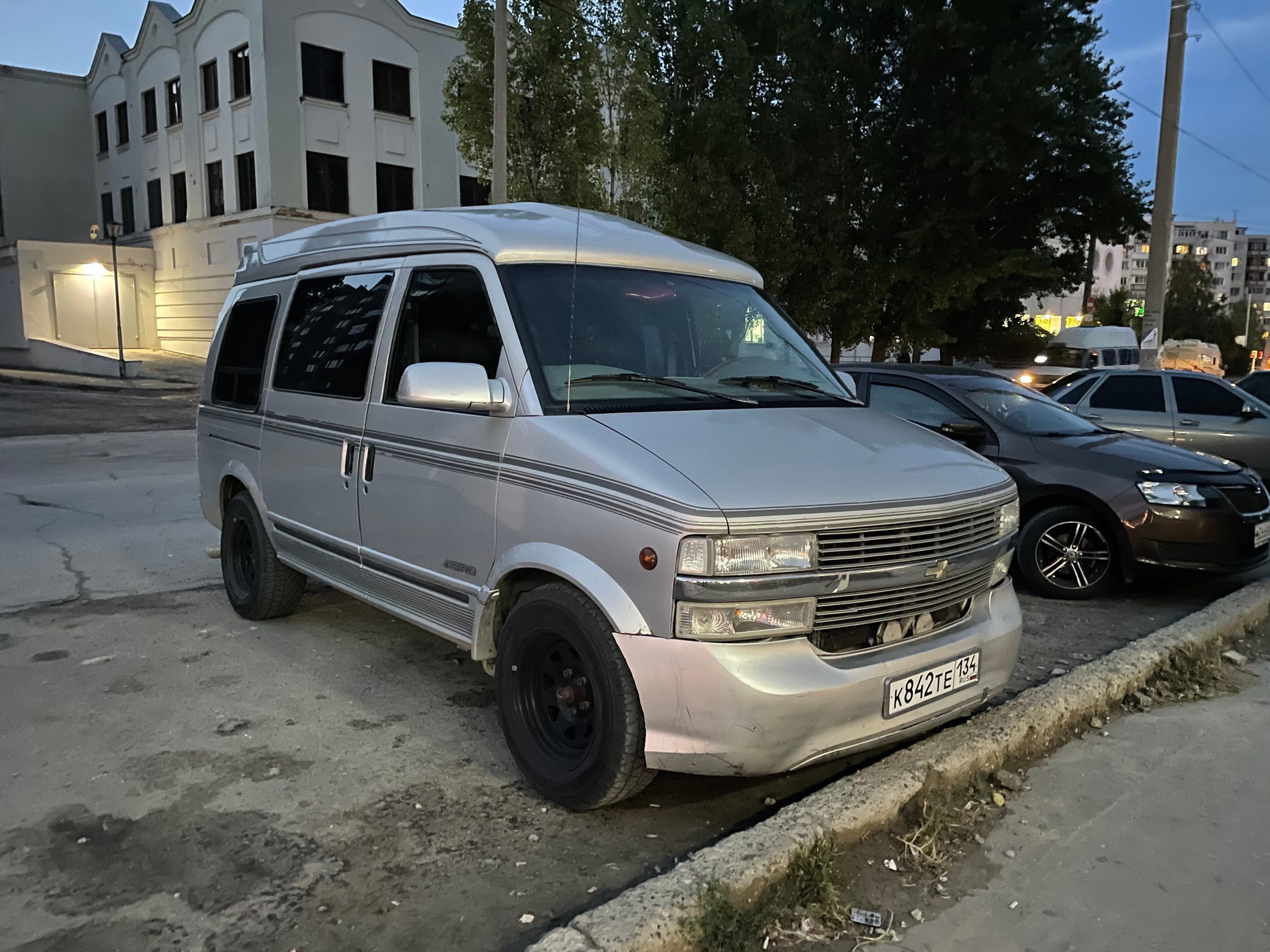 Шевролет микроавтобус 90150. ВИЗУАЛЬНЫЕ И ЗВУКОВЫЕ РЕШЕНИЯ ДЛЯ БИЗНЕСА И СЪЁМОК ТЕЛЕТЕЛА