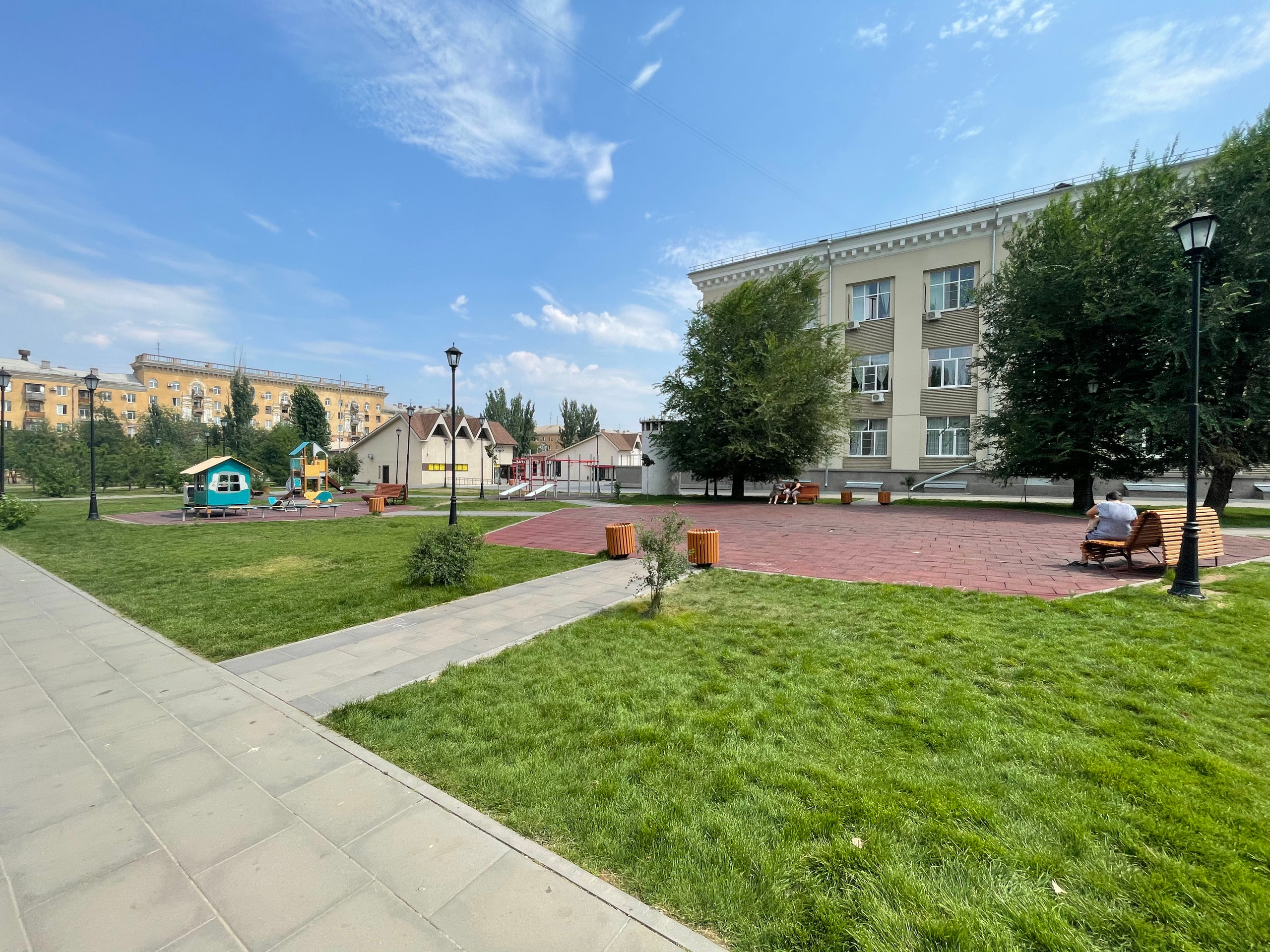 22 005 Сквер. ВИЗУАЛЬНЫЕ И ЗВУКОВЫЕ РЕШЕНИЯ ДЛЯ БИЗНЕСА И СЪЁМОК ТЕЛЕТЕЛА