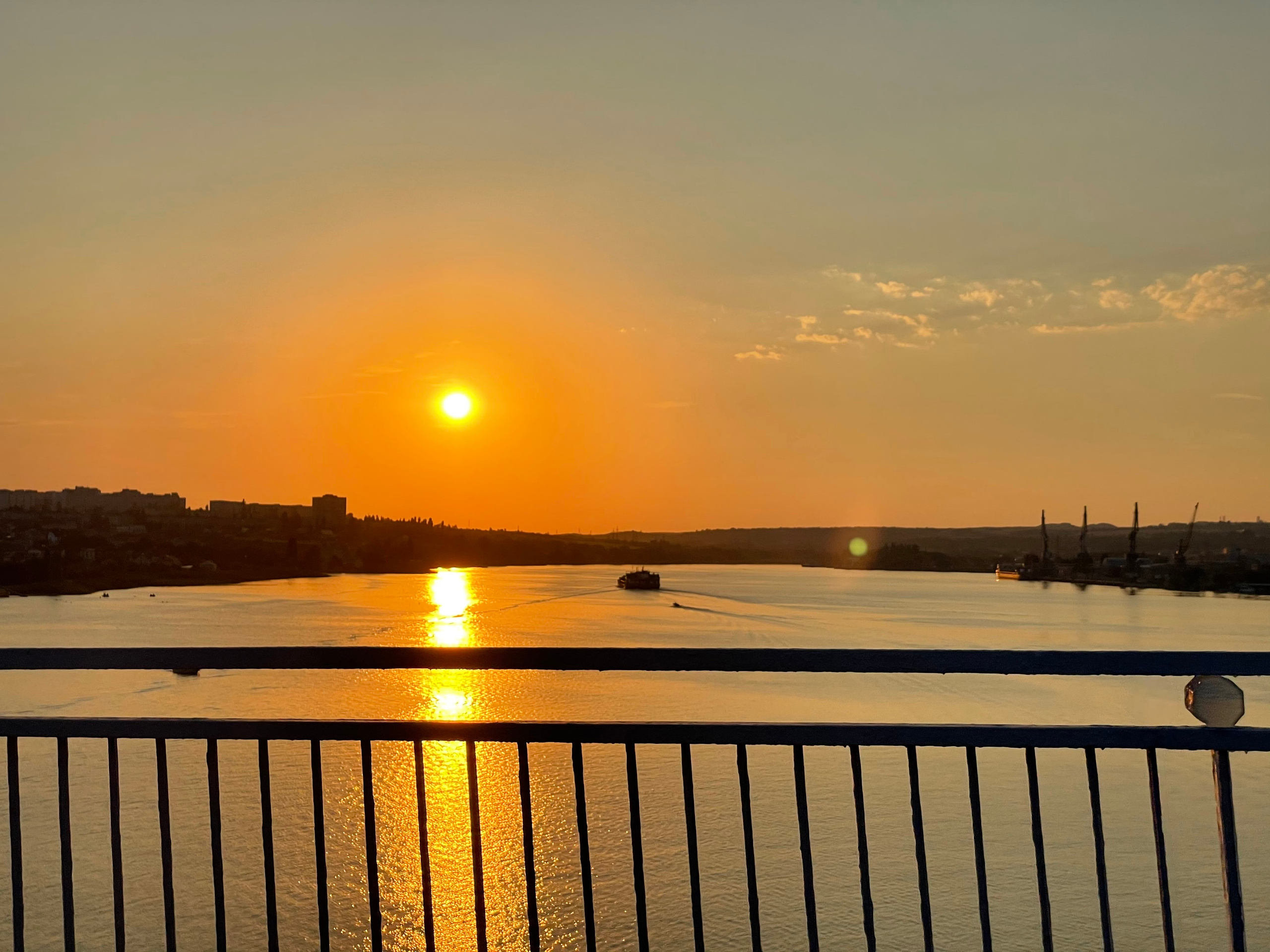 20 525 На мосту. ВИЗУАЛЬНЫЕ И ЗВУКОВЫЕ РЕШЕНИЯ ДЛЯ БИЗНЕСА И СЪЁМОК ТЕЛЕТЕЛА