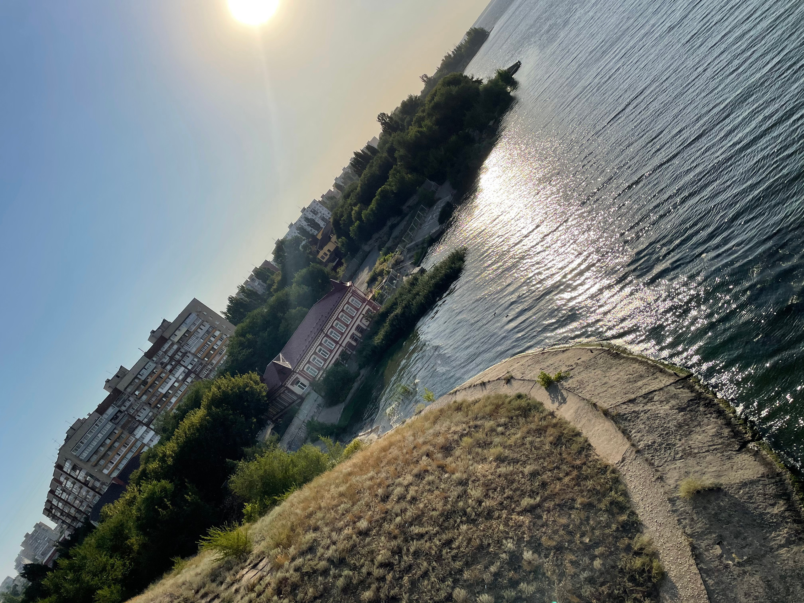 20 013 Здание красный и желтый кирпич. ВИЗУАЛЬНЫЕ И ЗВУКОВЫЕ РЕШЕНИЯ ДЛЯ БИЗНЕСА И СЪЁМОК ТЕЛЕТЕЛА