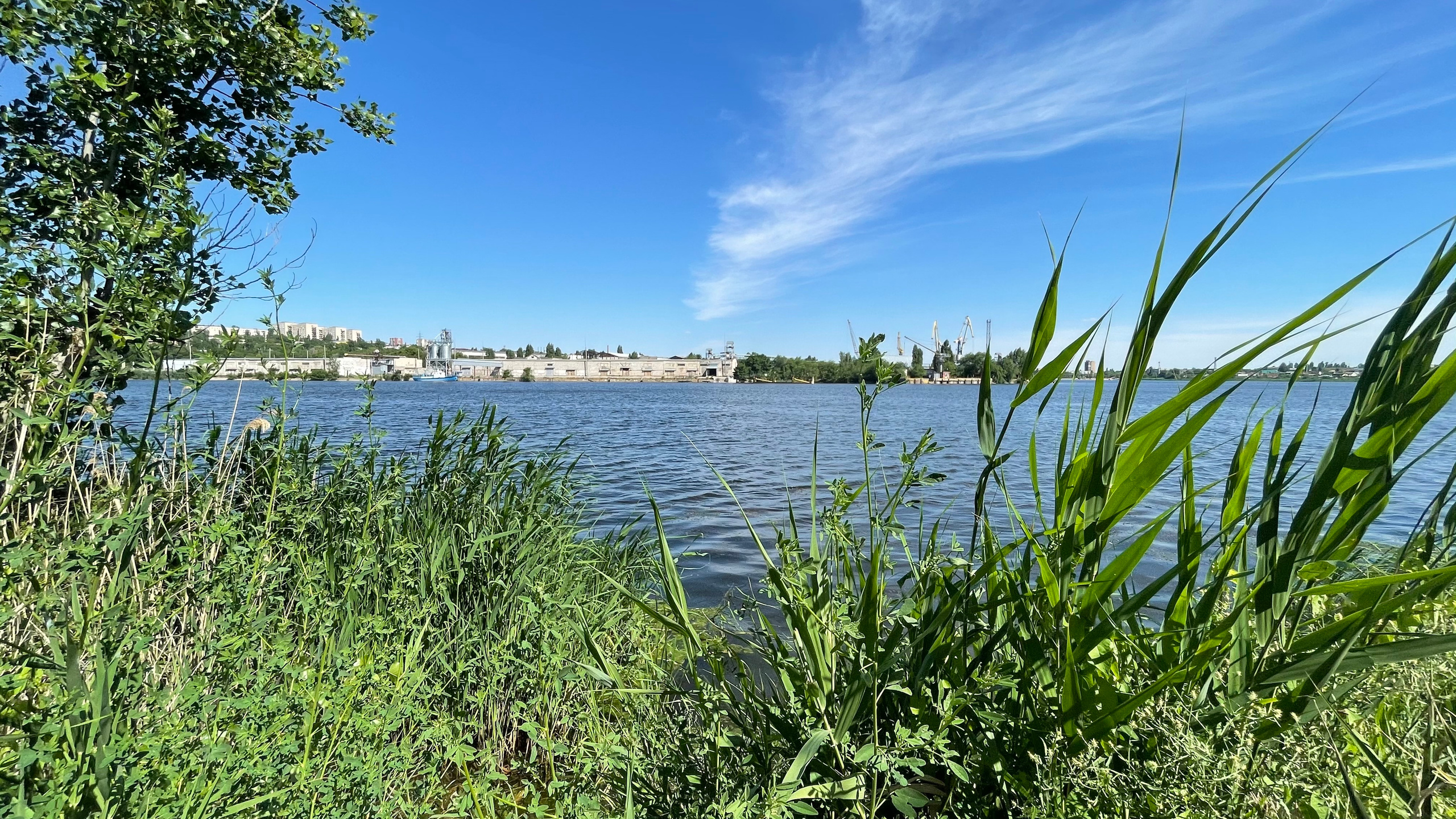 10 046 Берег. ВИЗУАЛЬНЫЕ И ЗВУКОВЫЕ РЕШЕНИЯ ДЛЯ БИЗНЕСА И СЪЁМОК ТЕЛЕТЕЛА