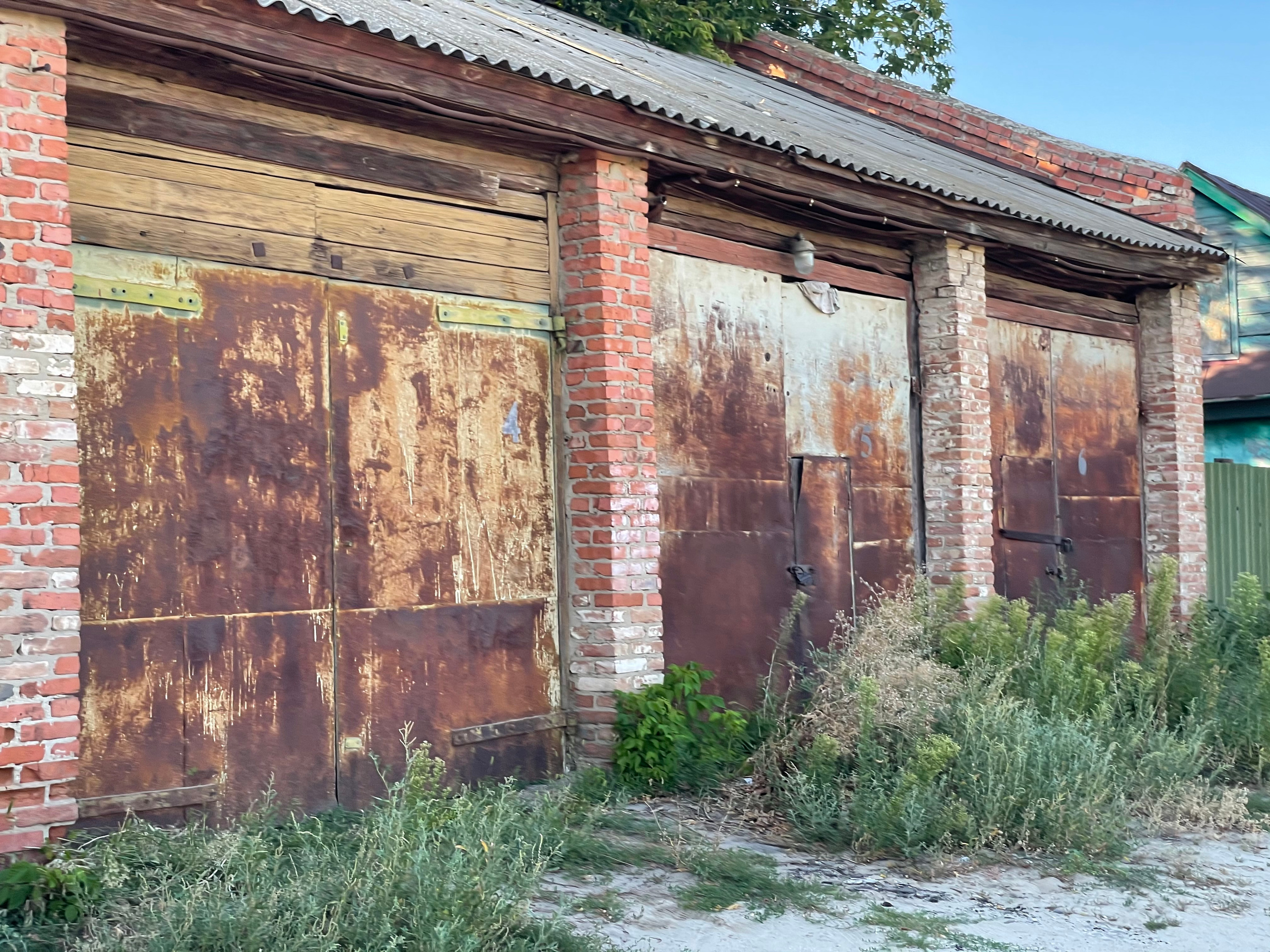 20 037 Гаражи ретро. ВИЗУАЛЬНЫЕ И ЗВУКОВЫЕ РЕШЕНИЯ ДЛЯ БИЗНЕСА И СЪЁМОК ТЕЛЕТЕЛА