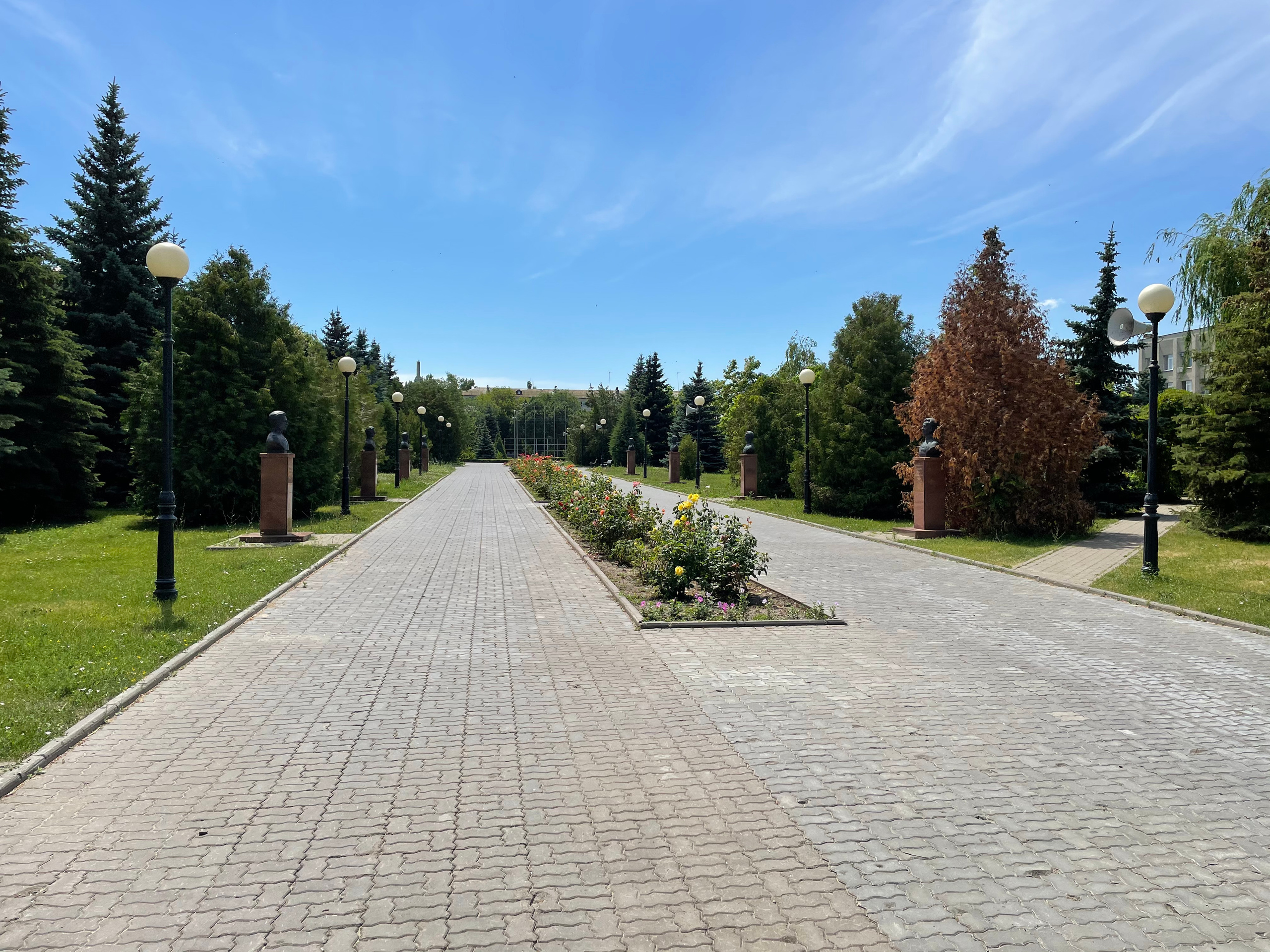 20 003 Аллея славы. ВИЗУАЛЬНЫЕ И ЗВУКОВЫЕ РЕШЕНИЯ ДЛЯ БИЗНЕСА И СЪЁМОК ТЕЛЕТЕЛА